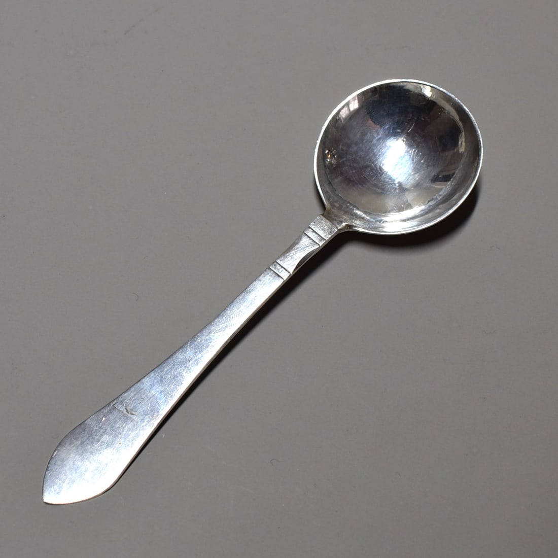 A GEORG JENSEN 'Continental' or 'Antik' pattern sterling bouillon soup spoon (1 of 4)