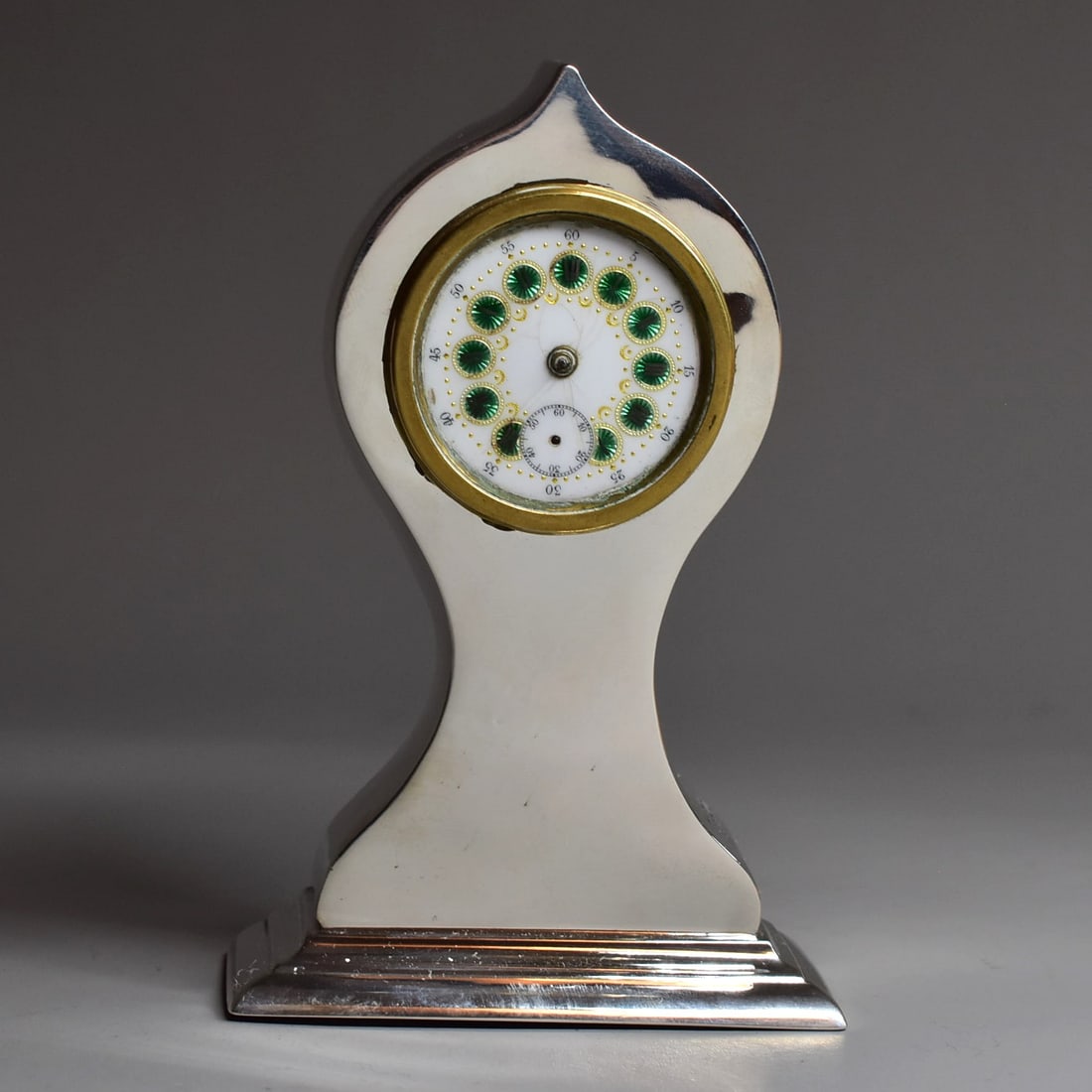 Edwardian sterling silver mounted table clock by Mappin & Webb, 1911: An Edwardian period English sterling silver mounted table clock by Mappin & Webb. Marked with Birmingham silver hallmarks, maker's marks for Mappin & Webb and date letter 'm' for 1911. The Clock face