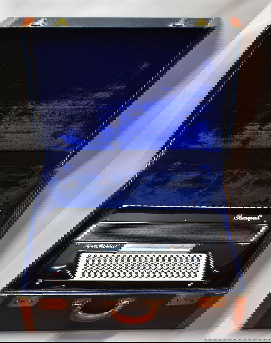 Vintage Crucianelli 'Super DeLuxe' Piano accordion or 'Pancodion' (1 of 7)