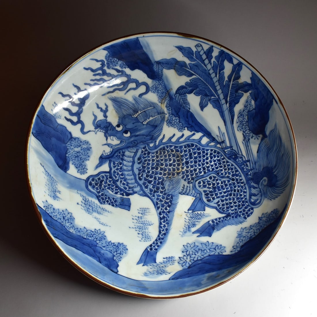A large Chinese blue-and-white porcelain Qilin charger, Qing Dynasty (1 of 10)