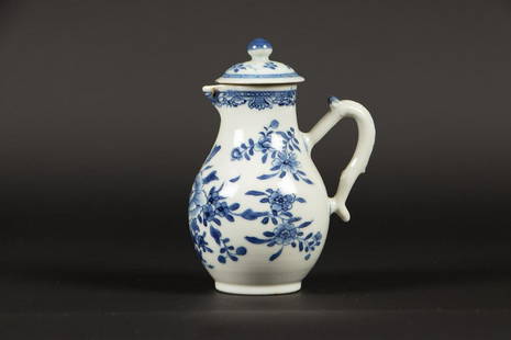 A porcelain milk jug with floral decoration. China, Qianglo: A porcelain milk jug with floral decoration. China, Qianglong.H.: