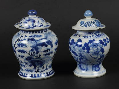 A lot of porcelain lidded pots with floral and dragon decor: A lot of porcelain lidded pots with floral and dragon decor. China, 19th century.H.: 17 cm.