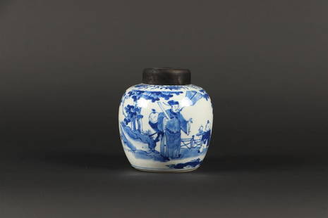 A porcelain ginger jar decorated with figures in a landscap: A porcelain ginger jar decorated with figures in a landscape. China, 19th century.H.: 12 cm.