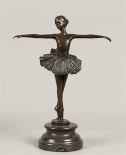 A brown patinated bronze statuette of a balerina on pointe: A brown patinated bronze statuette of a balerina on pointe on a marble base. Marked "Mila", 2nd half of the 20th century.H.: 30 cm. incl. sokkel.