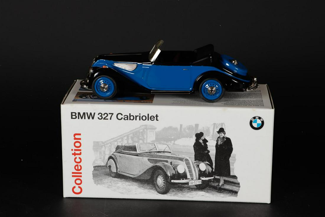 Schuco - 1:18 - BMW 327 Cabriolet.: Schuco - 1:18 - BMW 327 Cabriolet.