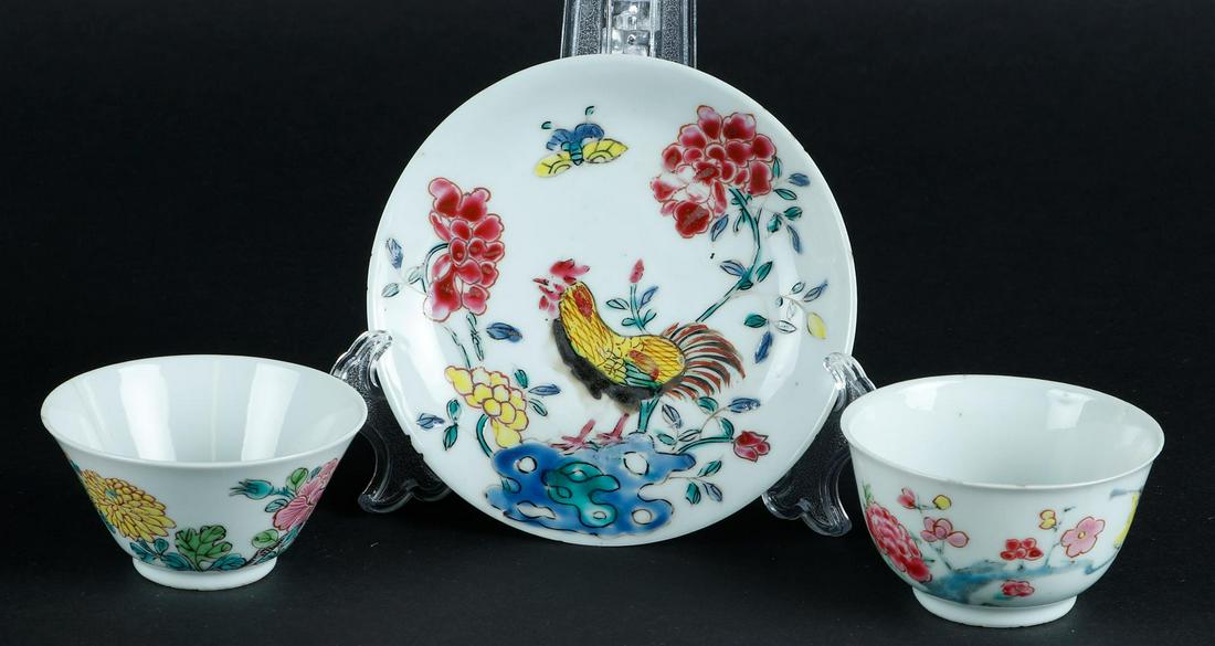 Two Famille Rose porcelain bowls with Phoenix decor and floral decor and a plate with rooster decor (1 of 4)