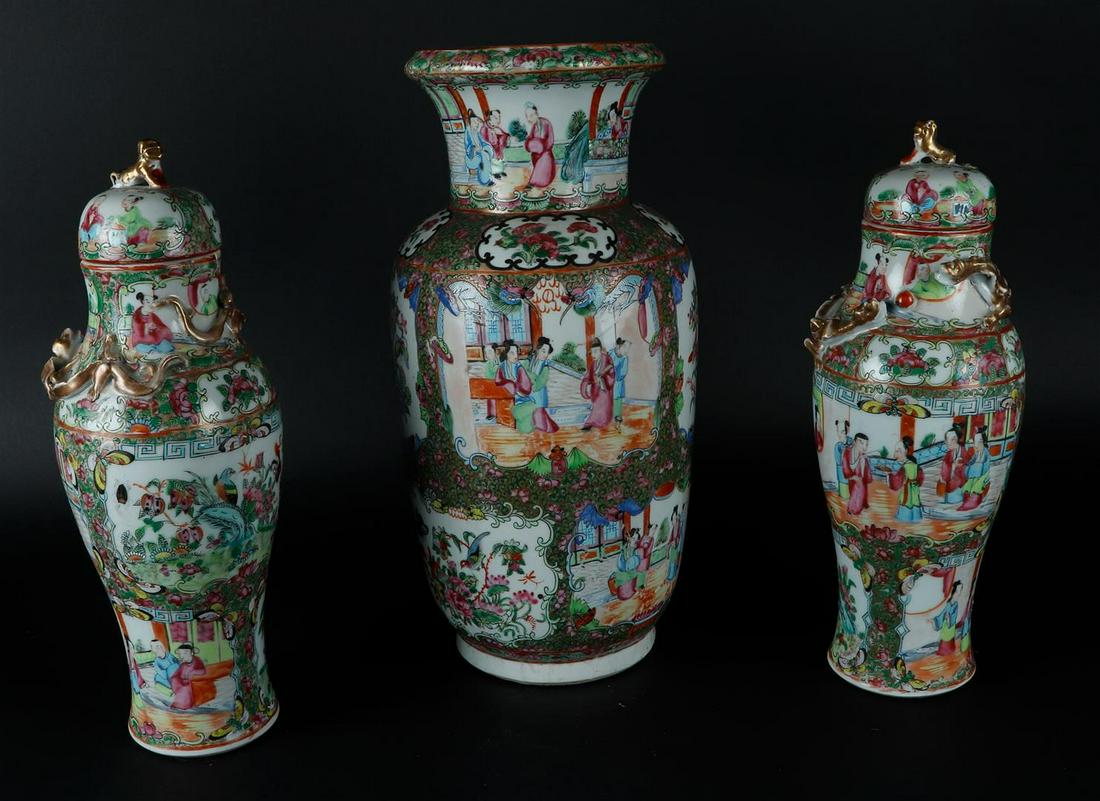 A porcelain Canton garniture with floral decor of various figures. China, 19th century. (1 of 6)