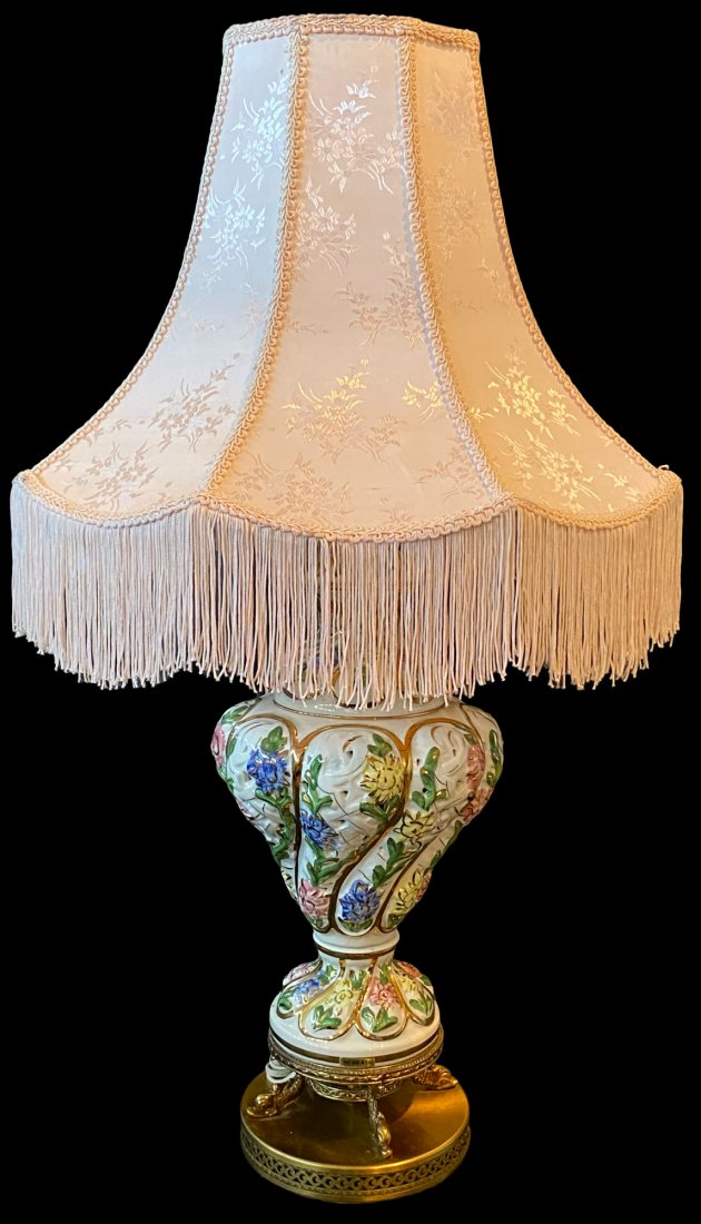 Capodimonte of Italy Table Lamp (1 of 2)