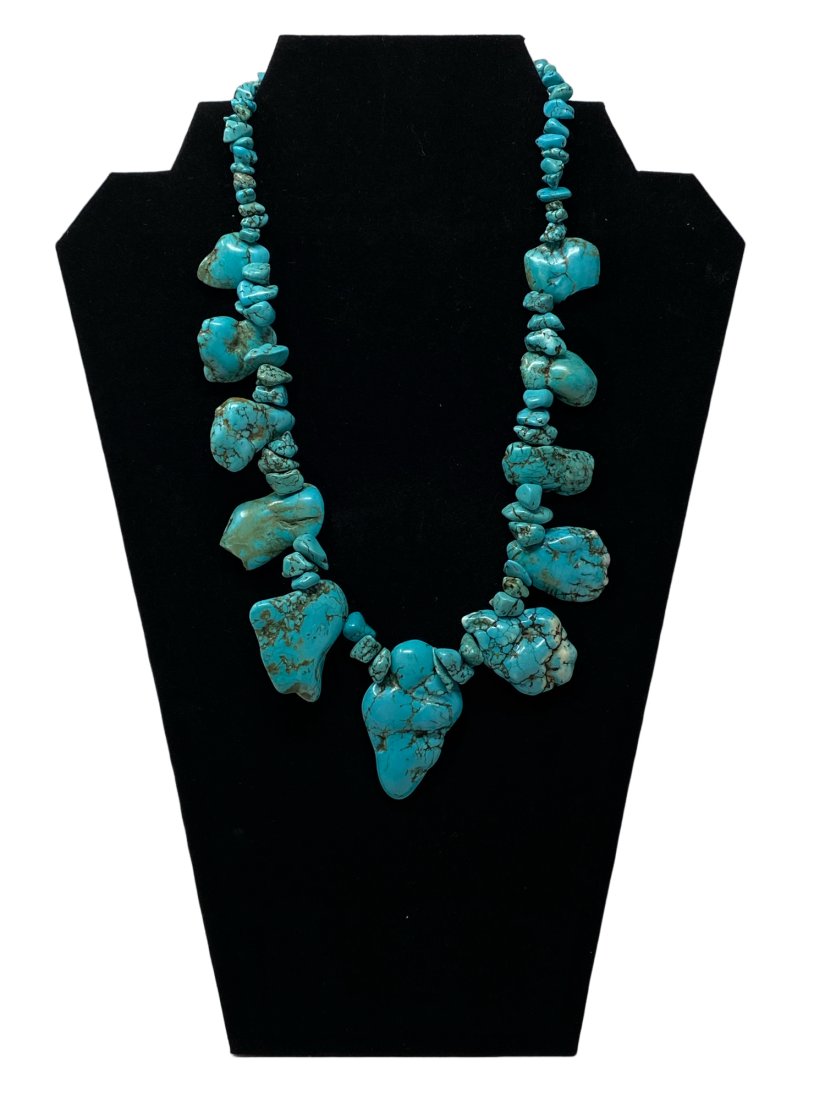 Vintage American Indian Turquoise Necklace (1 of 2)