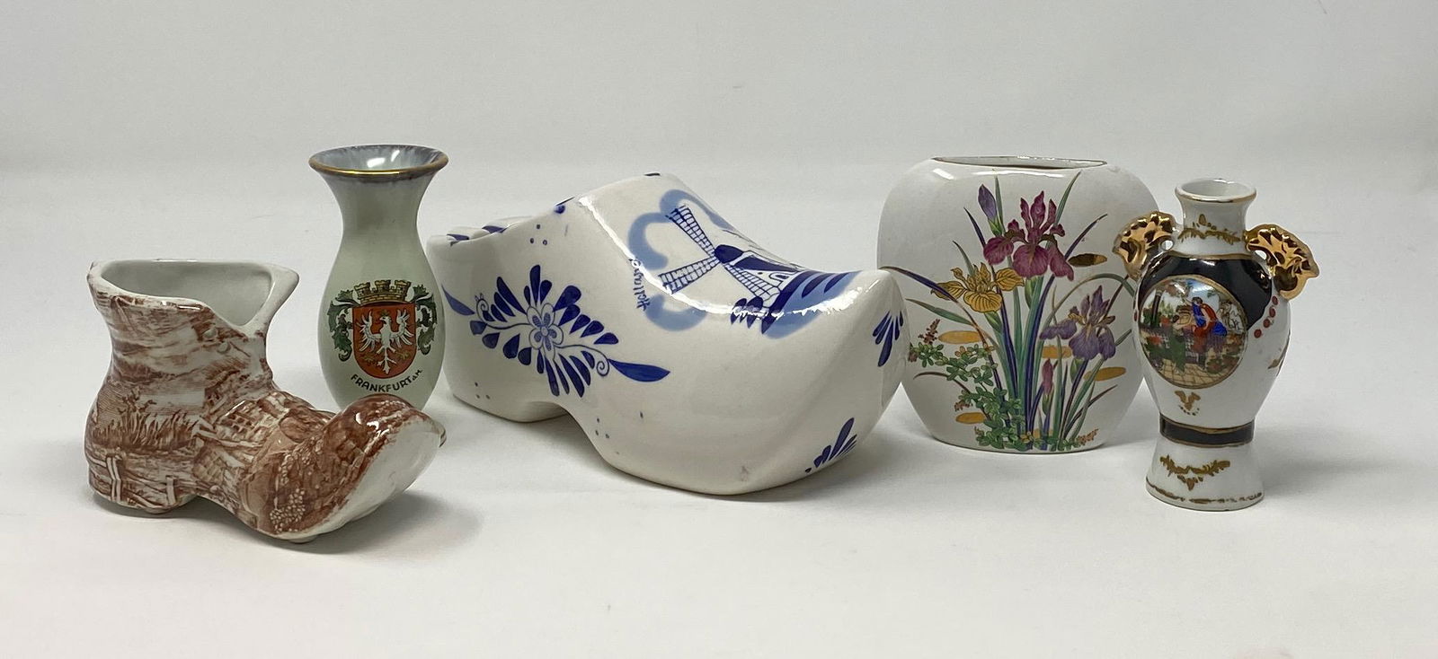 Lot of Vintage Collectibles (1 of 11)