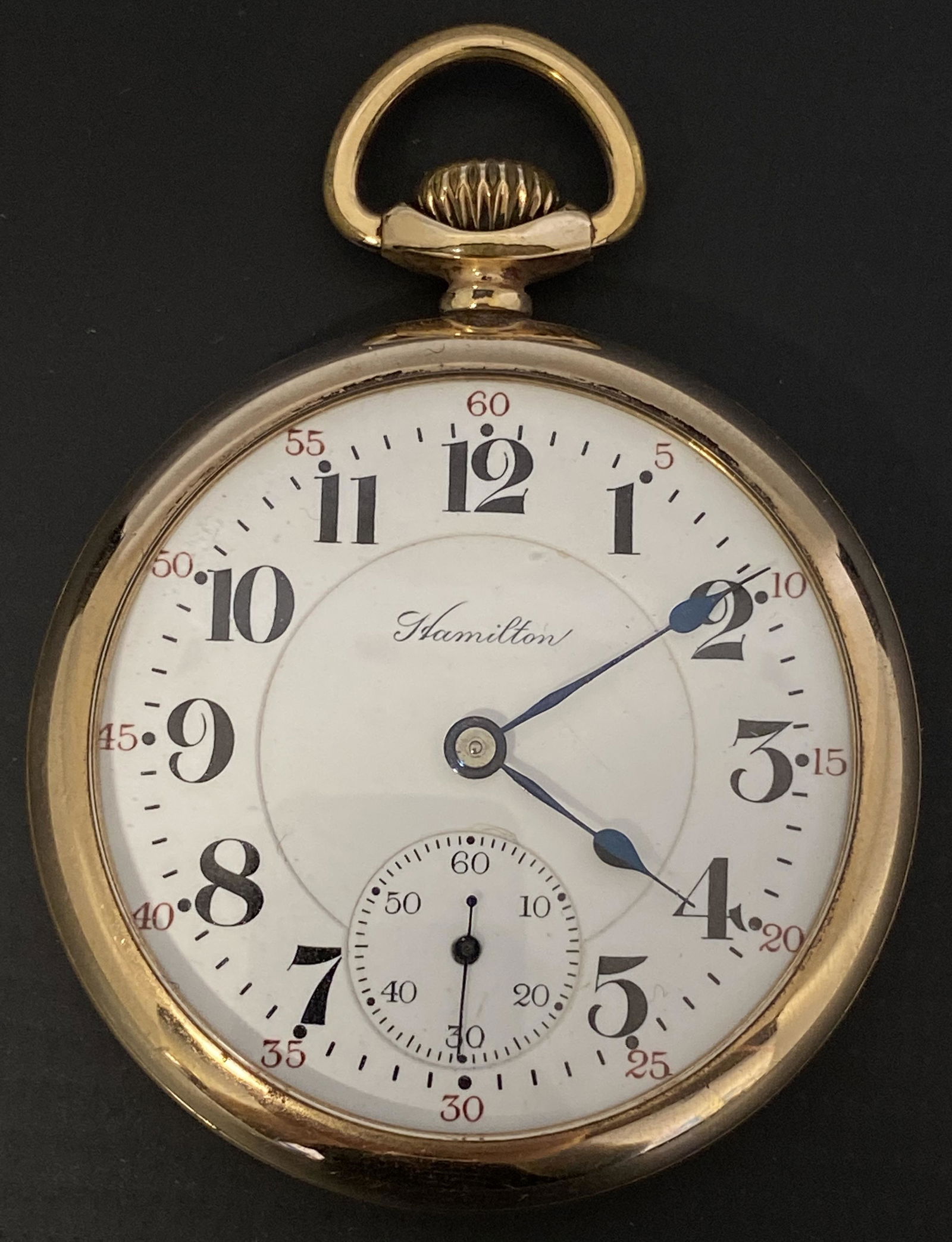 ANTIQUE HAMILTON 21 JEWELS GOLD FILLED POCKET WATCH: ANTIQUE HAMILTON 21 JEWELS GOLD FILLED POCKET WATCH The watch is pre-owned and doesn't run. Diameter: 2 in SHIPPING FEE CANADA 15,00$ USA 20.00$ We add 5$ by additional item