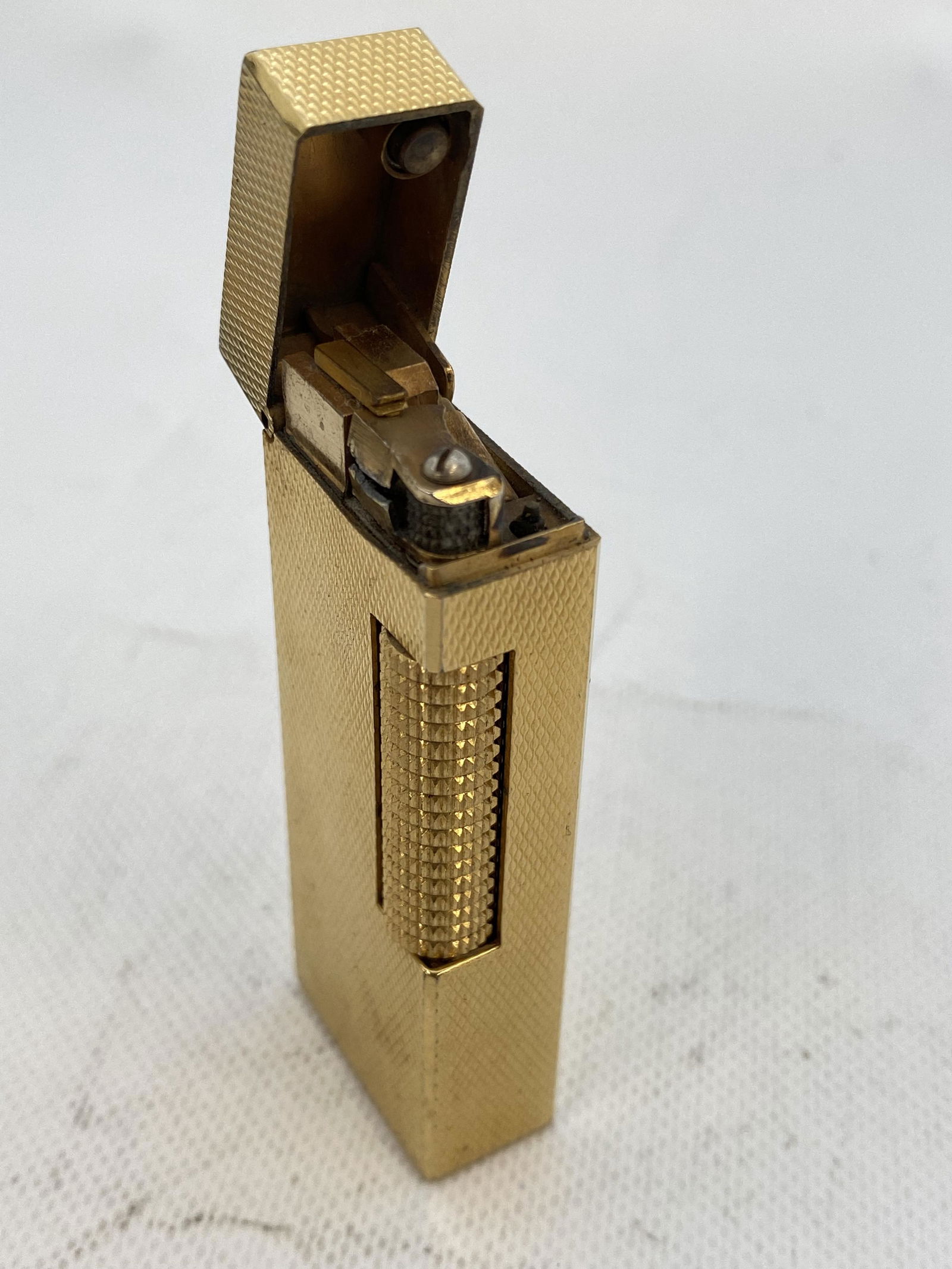 VINTAGE DUNHILL GOLD PLATED LIGHTER & BOX (1 of 8)