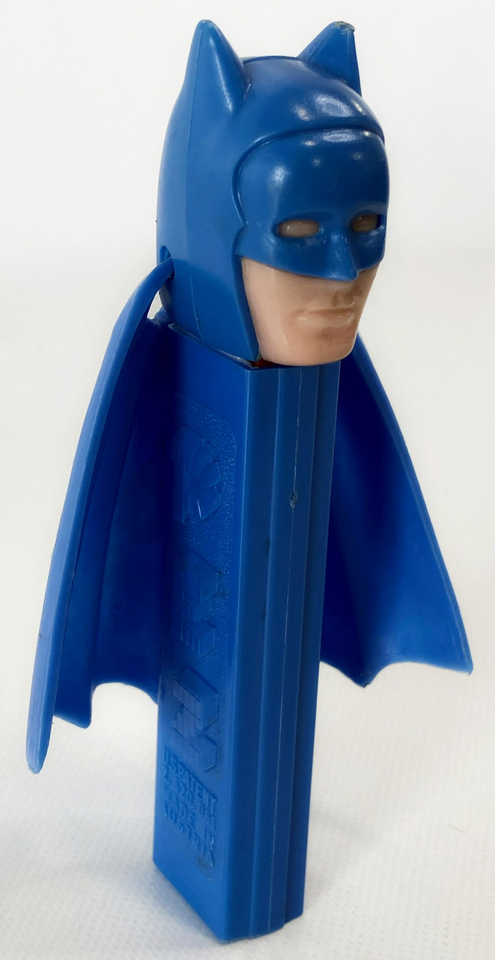 マント付バッドマン 60's Old PEZ BADMAN with MANT Vintage 1960's BATMAN PEZ DISPENSER ( MIP ) with Cape!