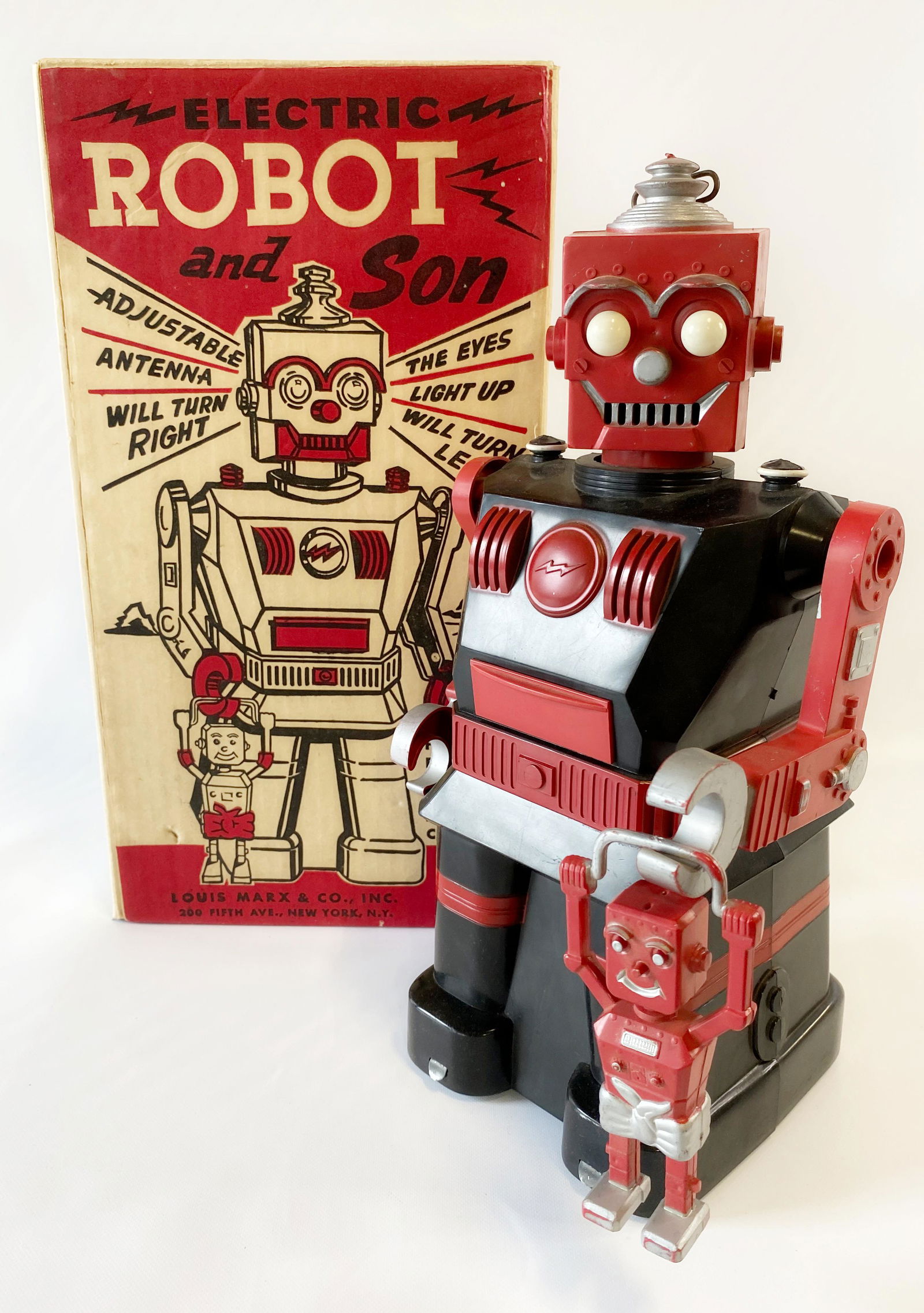 1950's Marx Battery Operated Electric Robot And Son With Box 1950's Marx Battery Operated Electric Robot And Son With Box