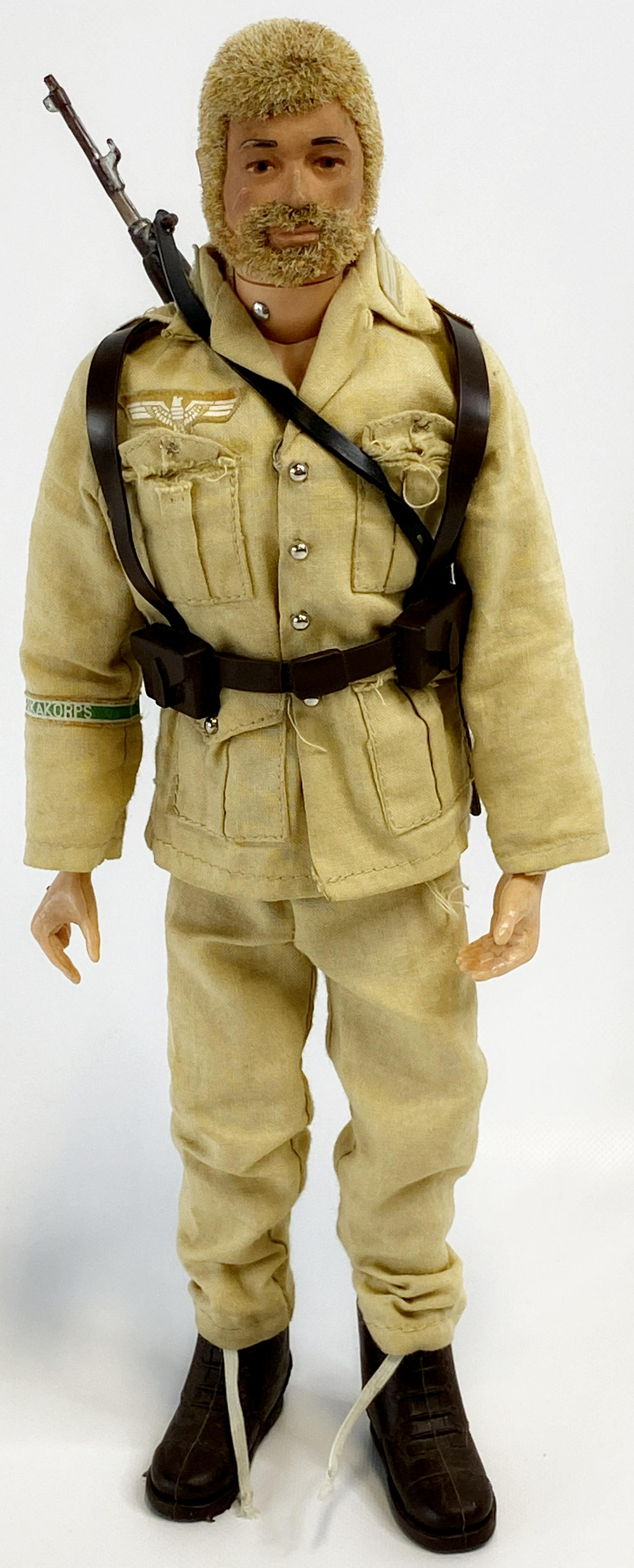 1964 HASBRO GI JOE ACTION FIGURE: 1964 HASBRO GI JOE ACTION FIGURE The toy is pre-owned. SHIPPING FEE CANADA 15,00$ USA 20.00$ Combined shipping is available for an extra fee, but only on items won on the same date. *All prices are in