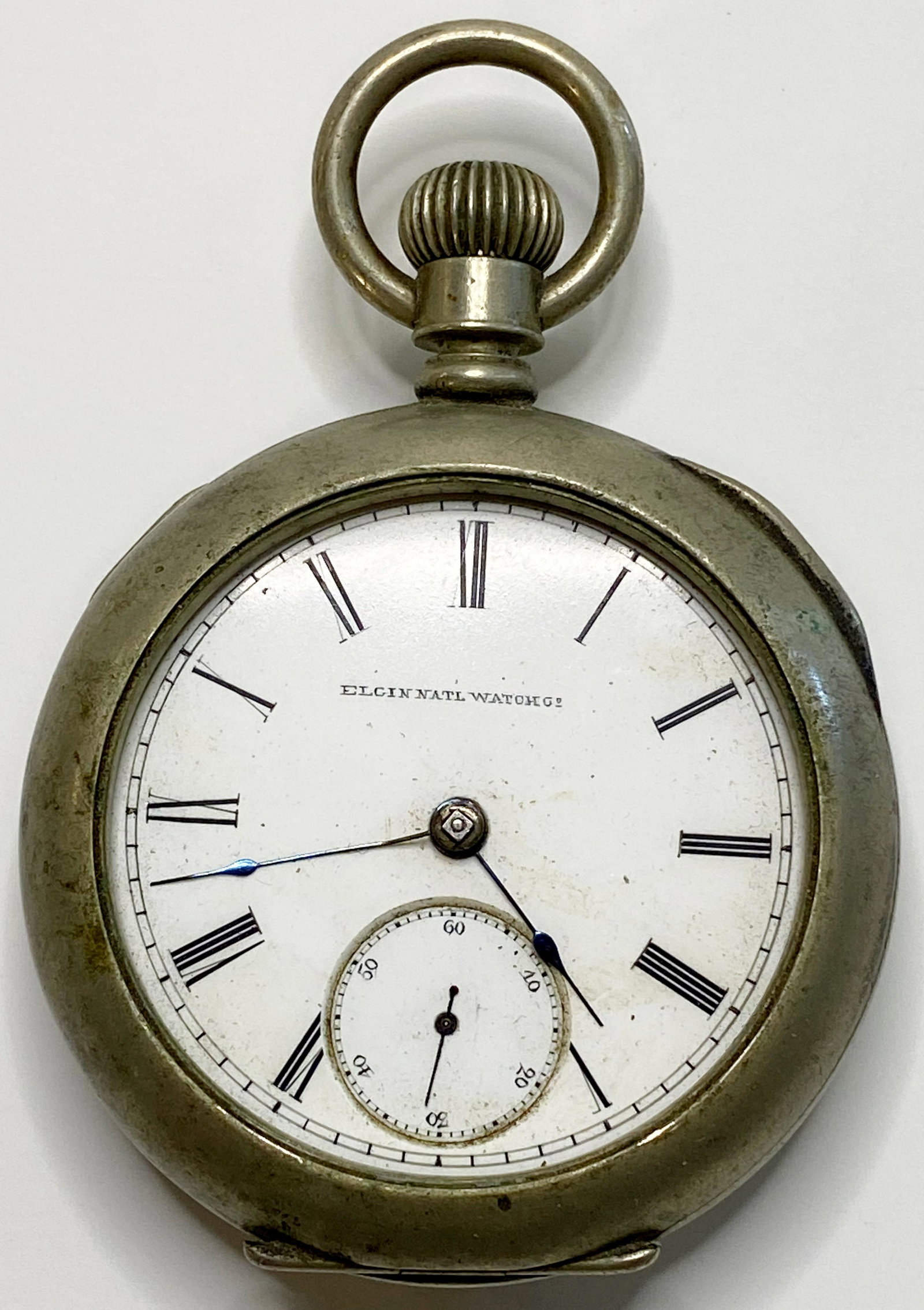 ANTIQUE ELGIN SILVEROIDE POCKET WATCH: ANTIQUE ELGIN SILVEROIDE POCKET WATCH The watch is pre-owned and doesn 't run . Diameter: 2 1/4 in SHIPPING FEE CANADA 15,00$ USA 20.00$ Combined shipping is available for an extra fee, but only on i