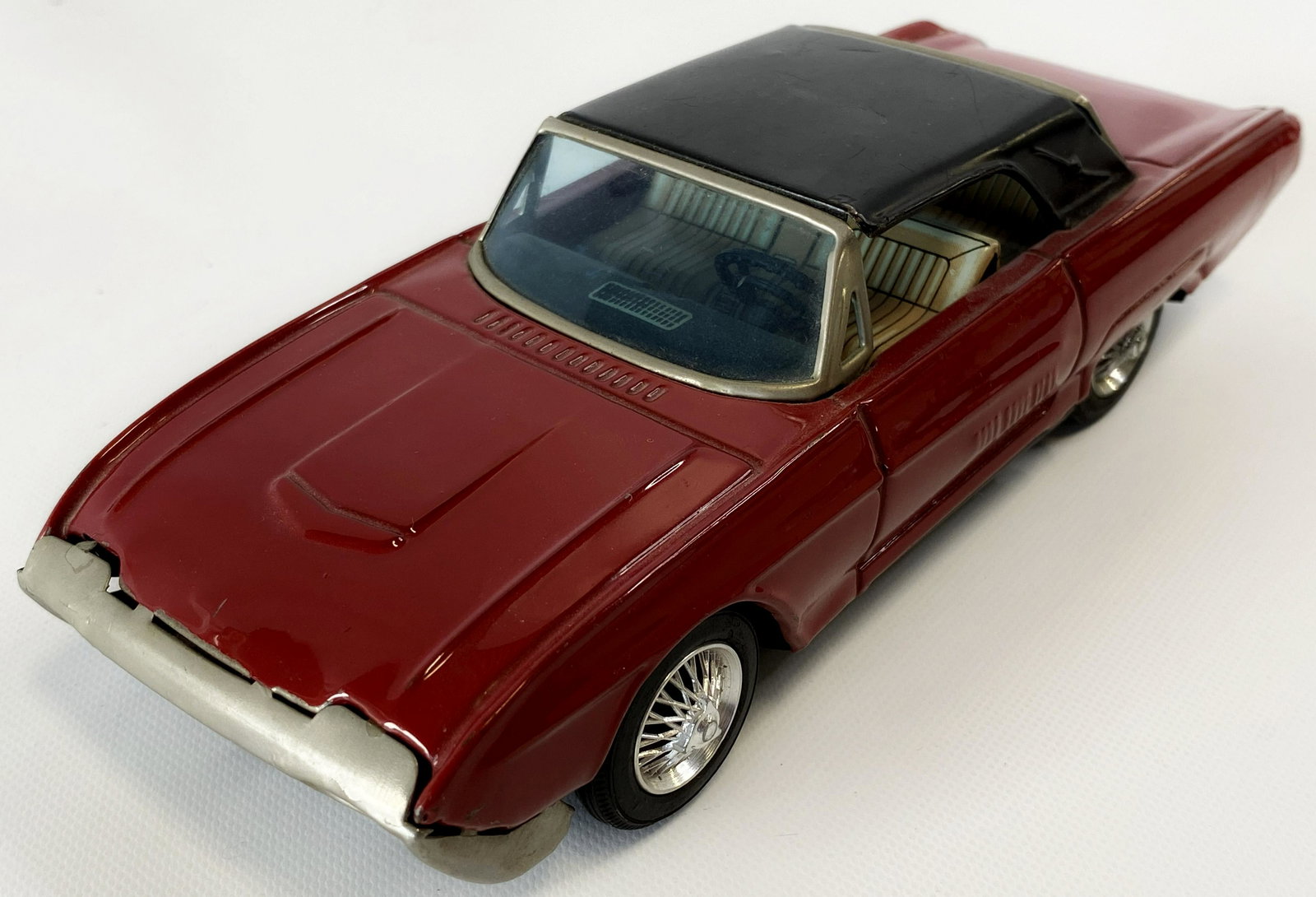 1960'S KOREA FRICTION FORD THUNDERBIRD TIN TOY CAR (1 of 3)