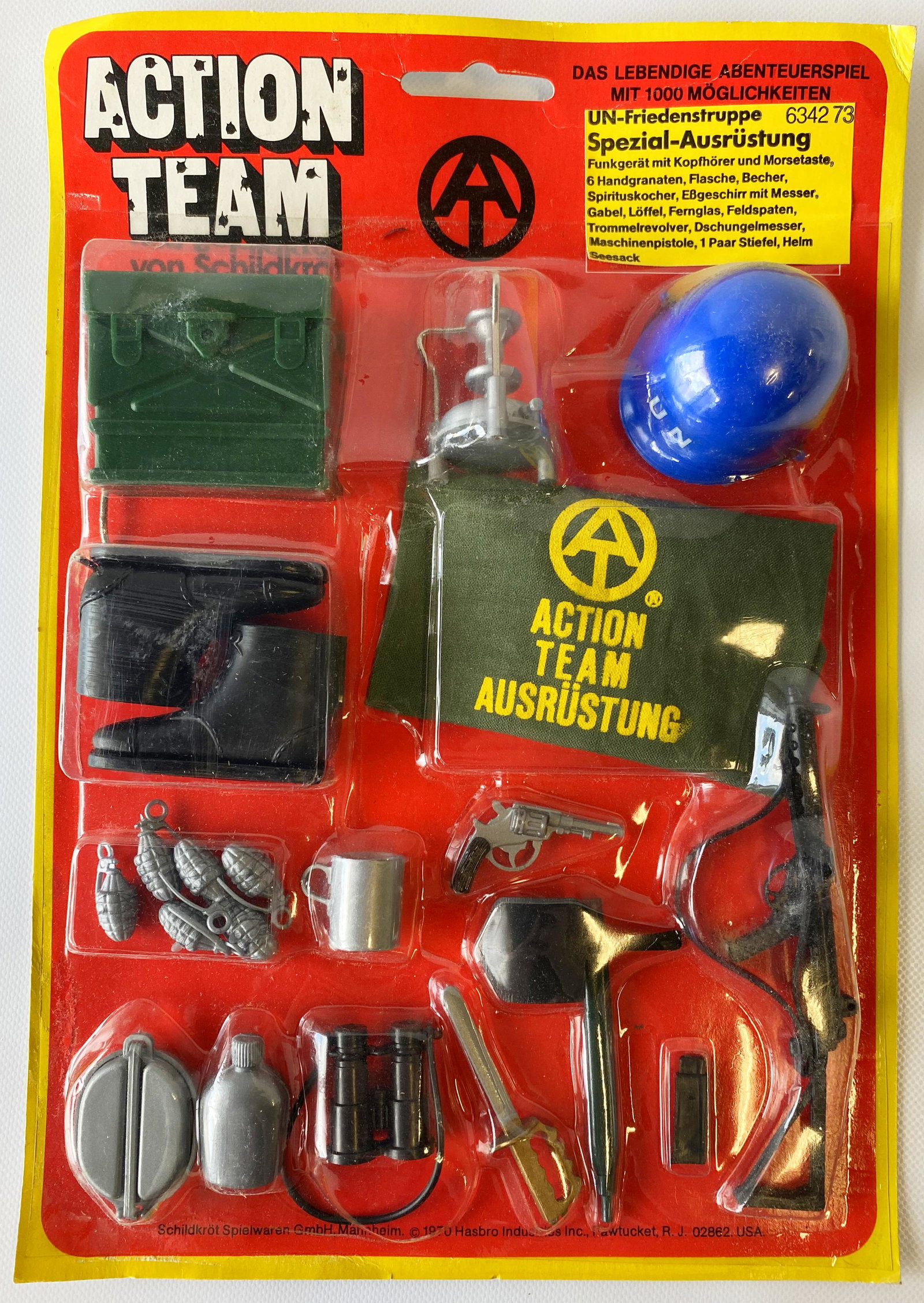 1970 HASBRO GI JOE SPECIAL EQUIPMENT (1 of 2)
