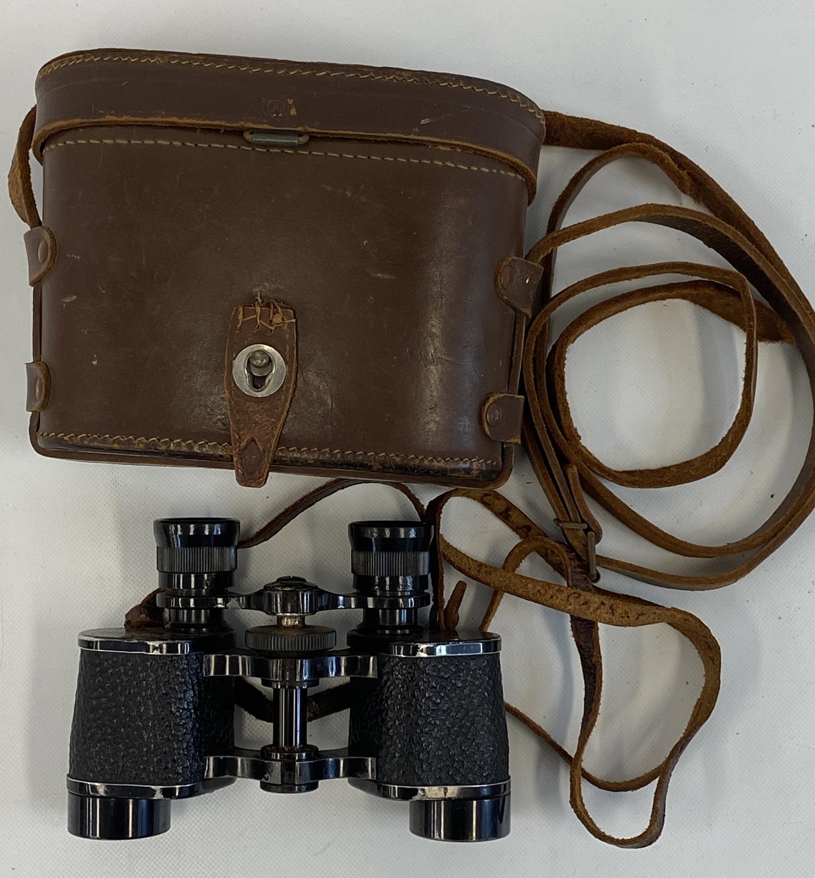 1939-1945 WW2 ARMY AIR FORCE BINOCULARS & CASE (1 of 17)