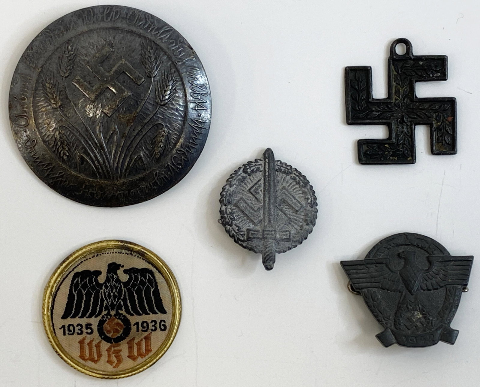 1939-45 WW2 GERMAN BADGES LOT OF 5 (1 of 11)
