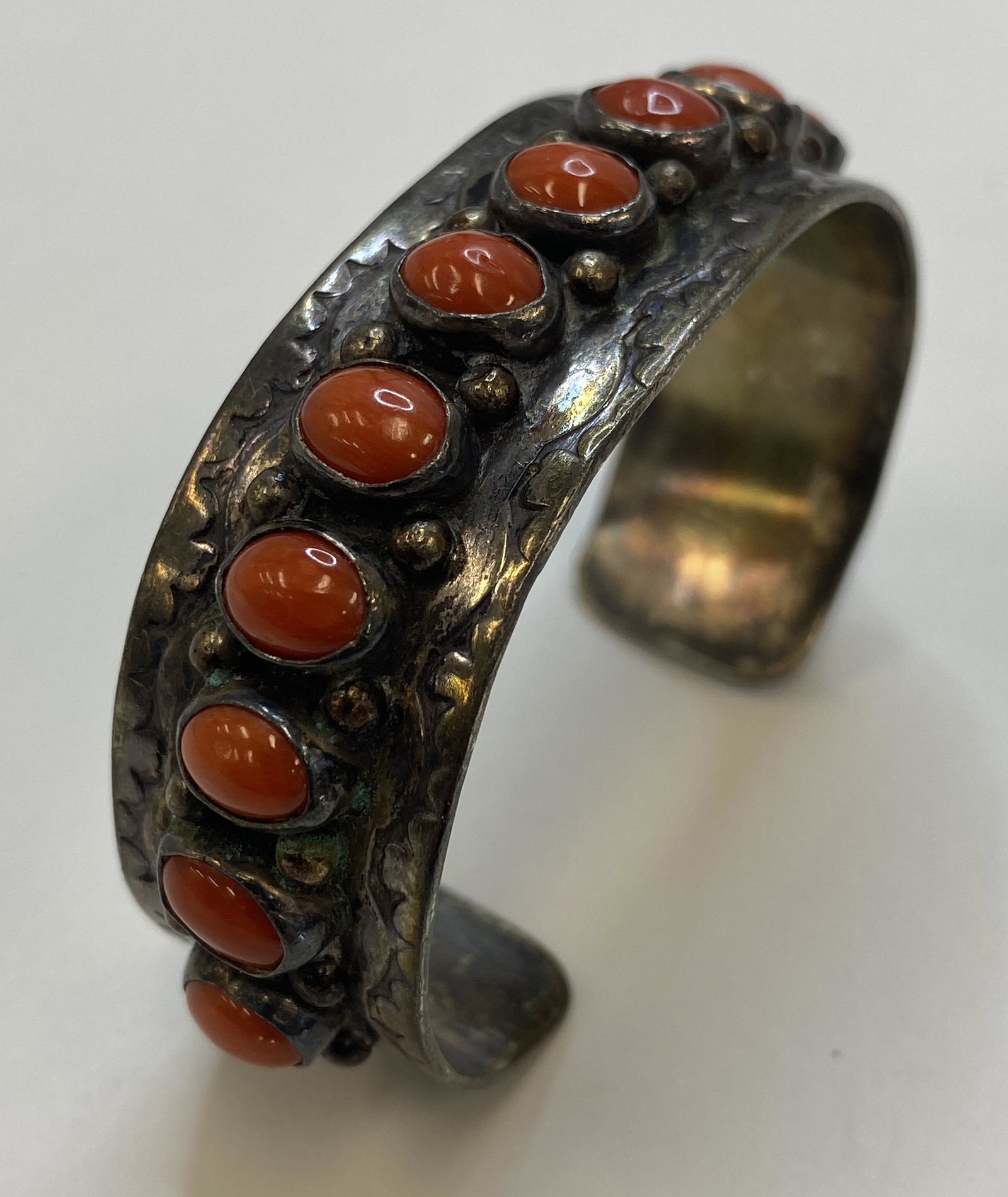 VINTAGE STERLING SILVER BANGLE BRACELET 12 ORANGE STONES (1 of 3)