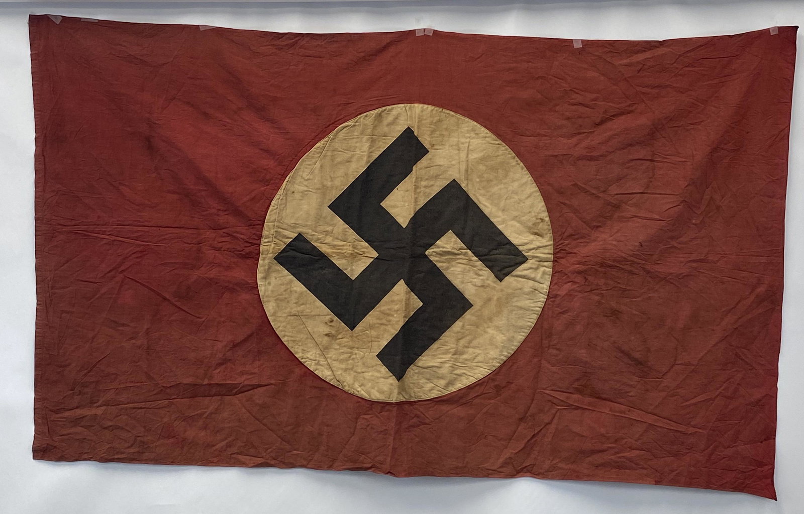 1939-45 WW2 GERMAN FLAG (1 of 4)