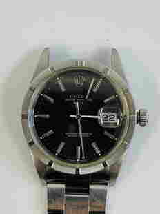 ROLEX OYSTER DATE AUTOMATIC MEN'S WATCH REF. 15210 BOX & PAPER: ROLEX OYSTER DATE AUTOMATIC MEN'S WATCH REF. 15210 BOX & PAPER Condition: Pre-owned and runs Diameter: 35 mm *We can't garantee that the watch keeps accurate time, it wasn't tested long enough* SHIPPI