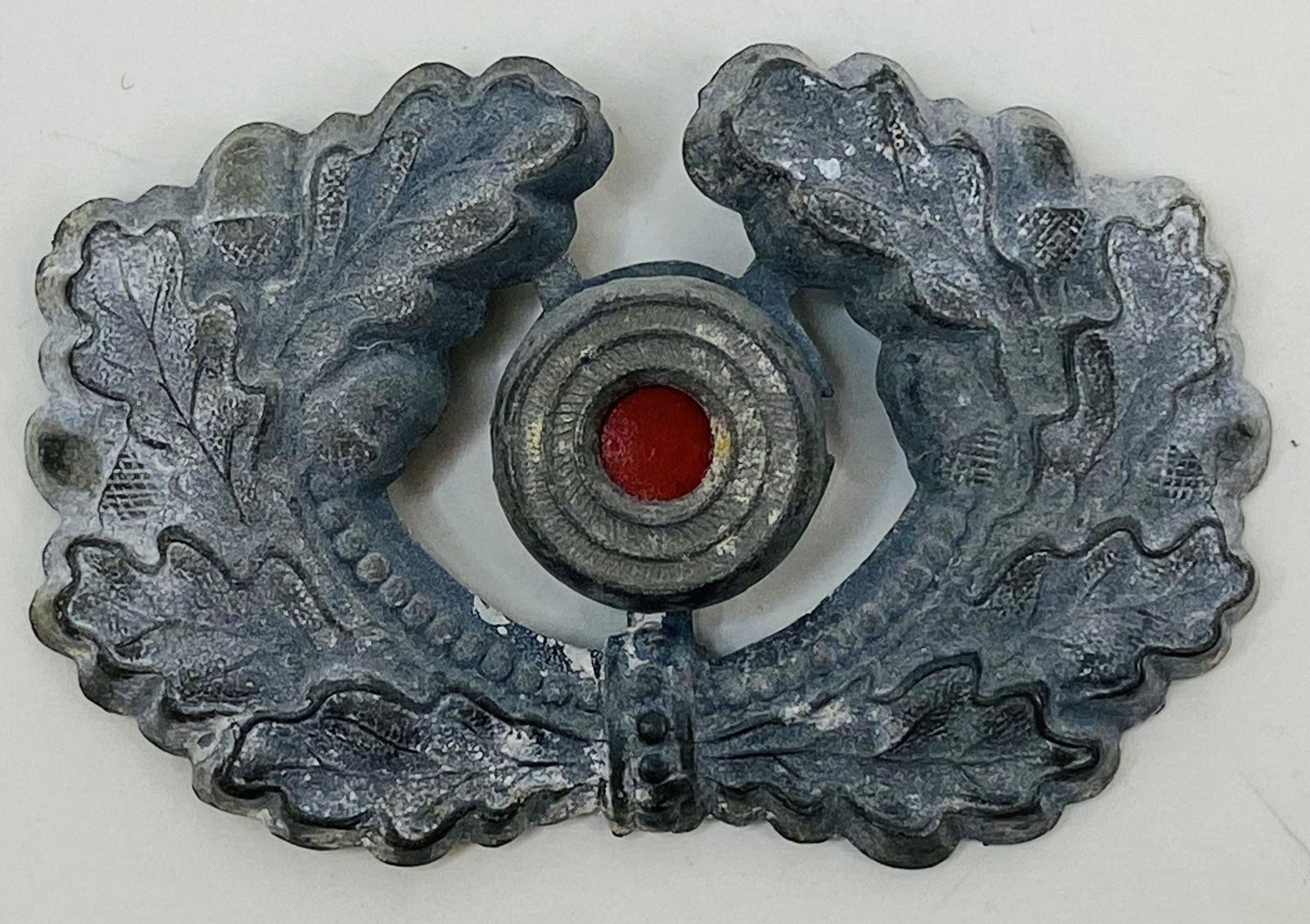 1939-45 WW2 GERMAN ARMY CAP BADGE (1 of 2)