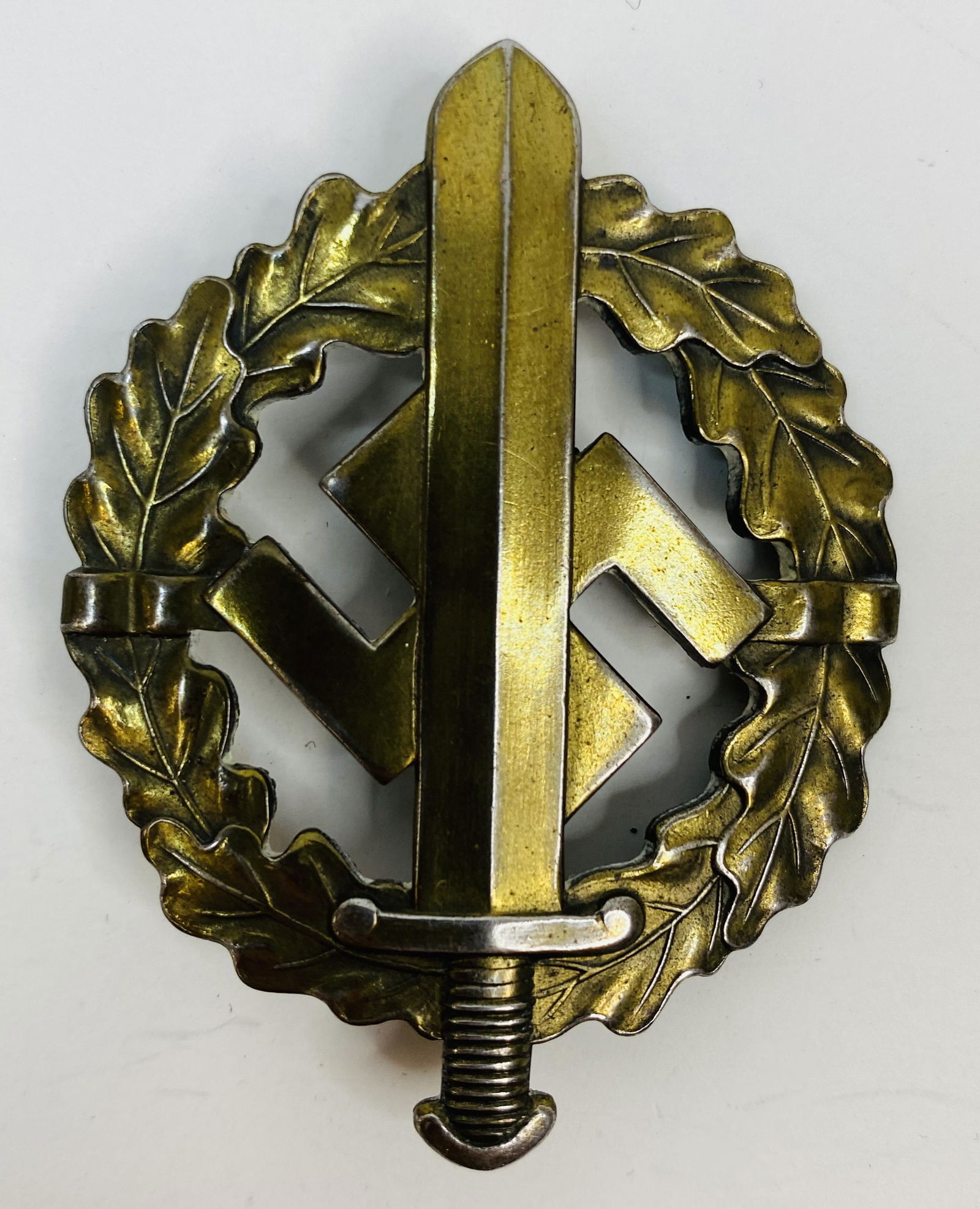 1939-45 WW2 GERMAN SA SPORTS BADGE (1 of 2)