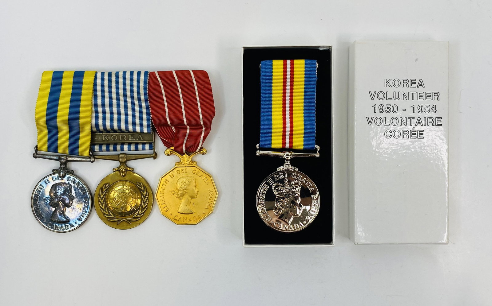 1950-53 KOREA WAR CANADA MEDALS GROUP OF 4: 1950-53 KOREA WAR CANADA MEDALS GROUP OF 4 CONDITION : pre-owned NAMED : SL 4351 A. ROBINSON SHIPPING FEE CANADA 15.00$ USA 20.00$ Combined shipping is available for an extra fee, but only on items wo