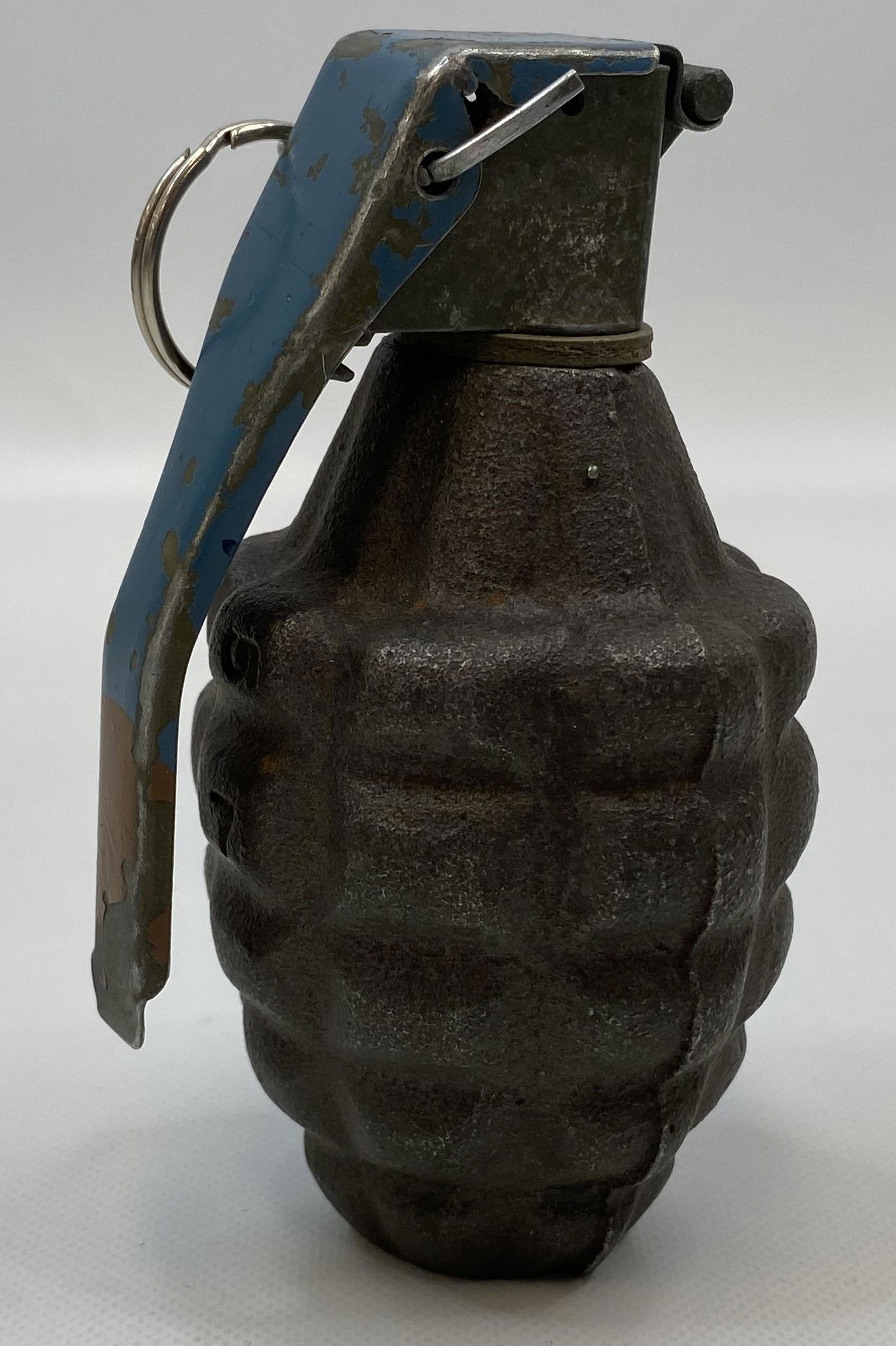 VINTAGE CANADA ARMY PRATICE GRENADE (1 of 6)