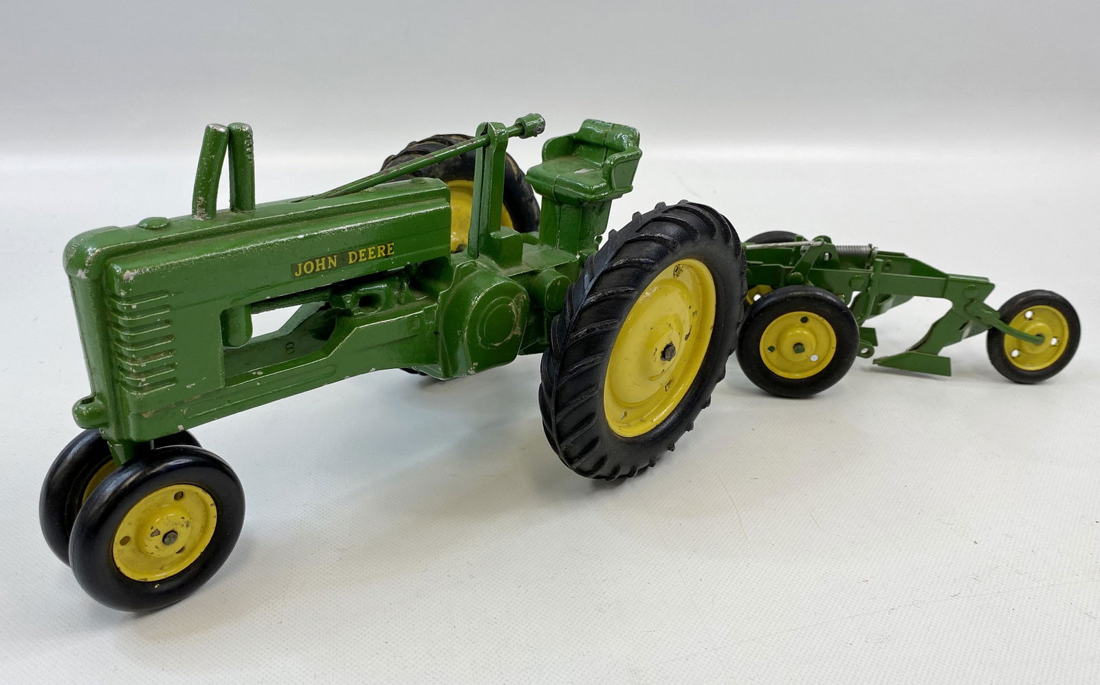 1950'S JOHN DEER TRACTOR TOY (1 of 11)