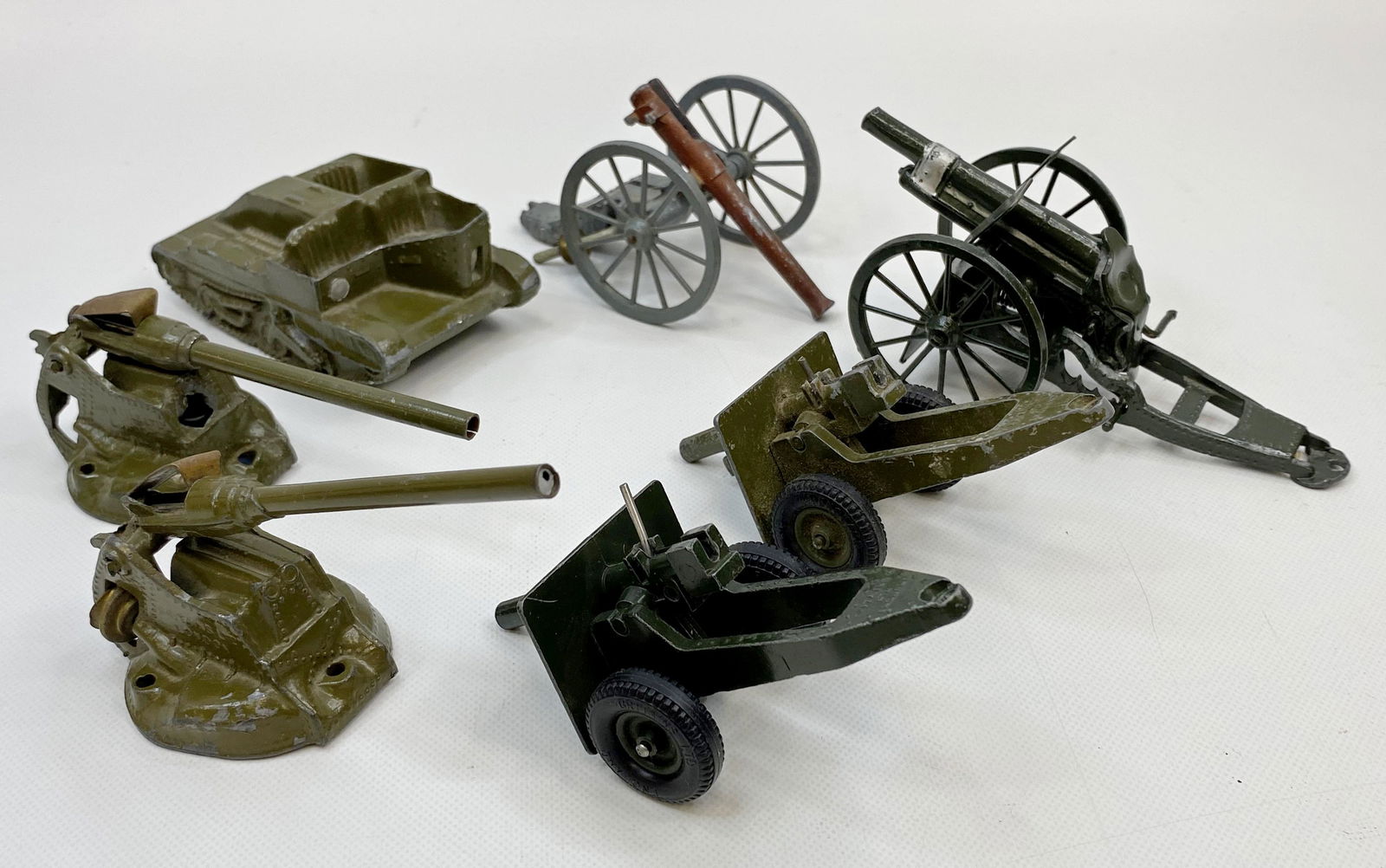 1940'S BRITAIN TOYS DIECAST LOT OF 7 (1 of 14)