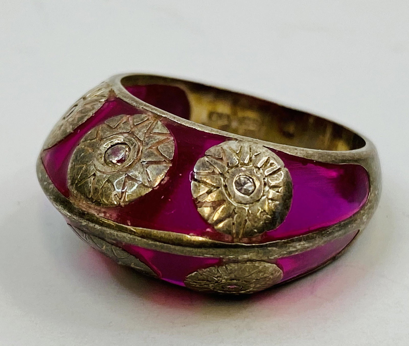 VINTAGE STERLING SILVER COCKTAIL RING PINK STONE (1 of 3)