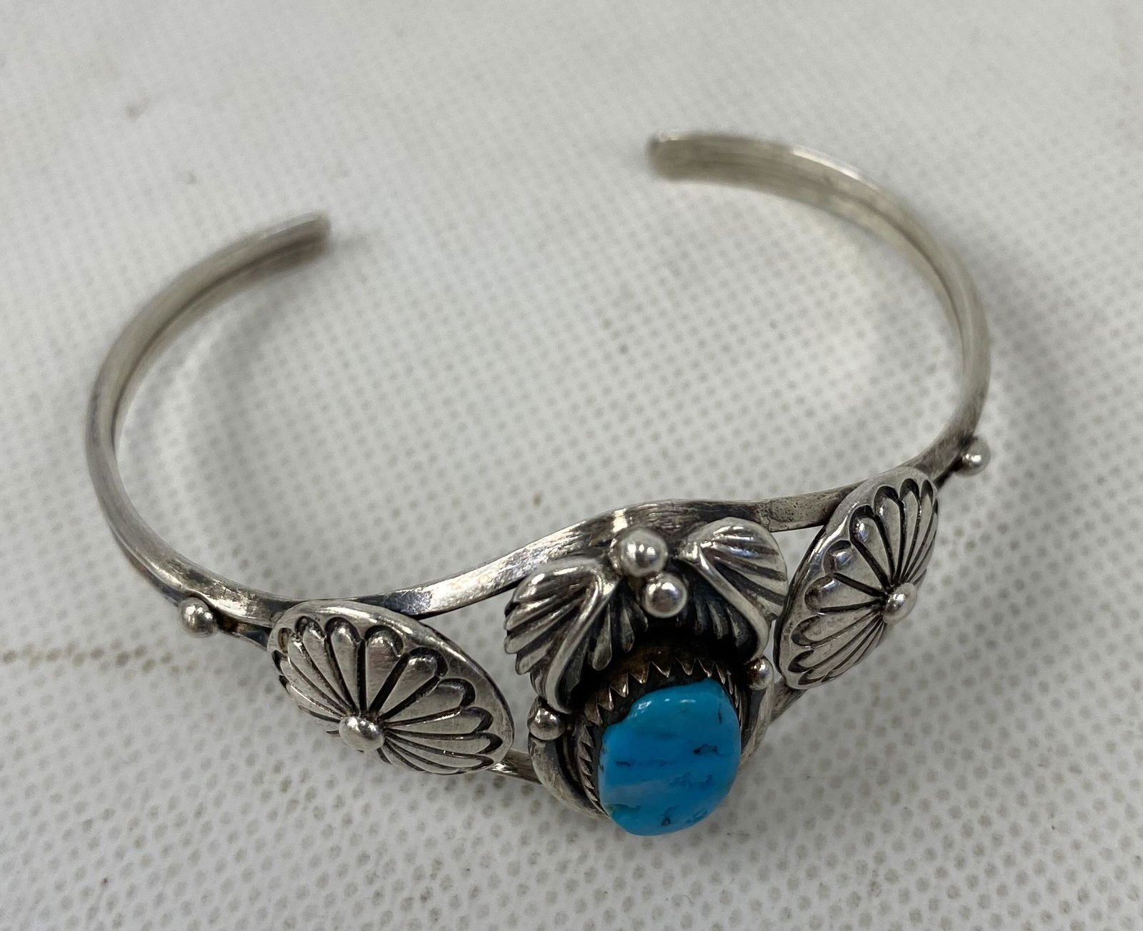 VINTAGE STERLING SILVER BANGLE BRACELET TEAL STONE (1 of 3)