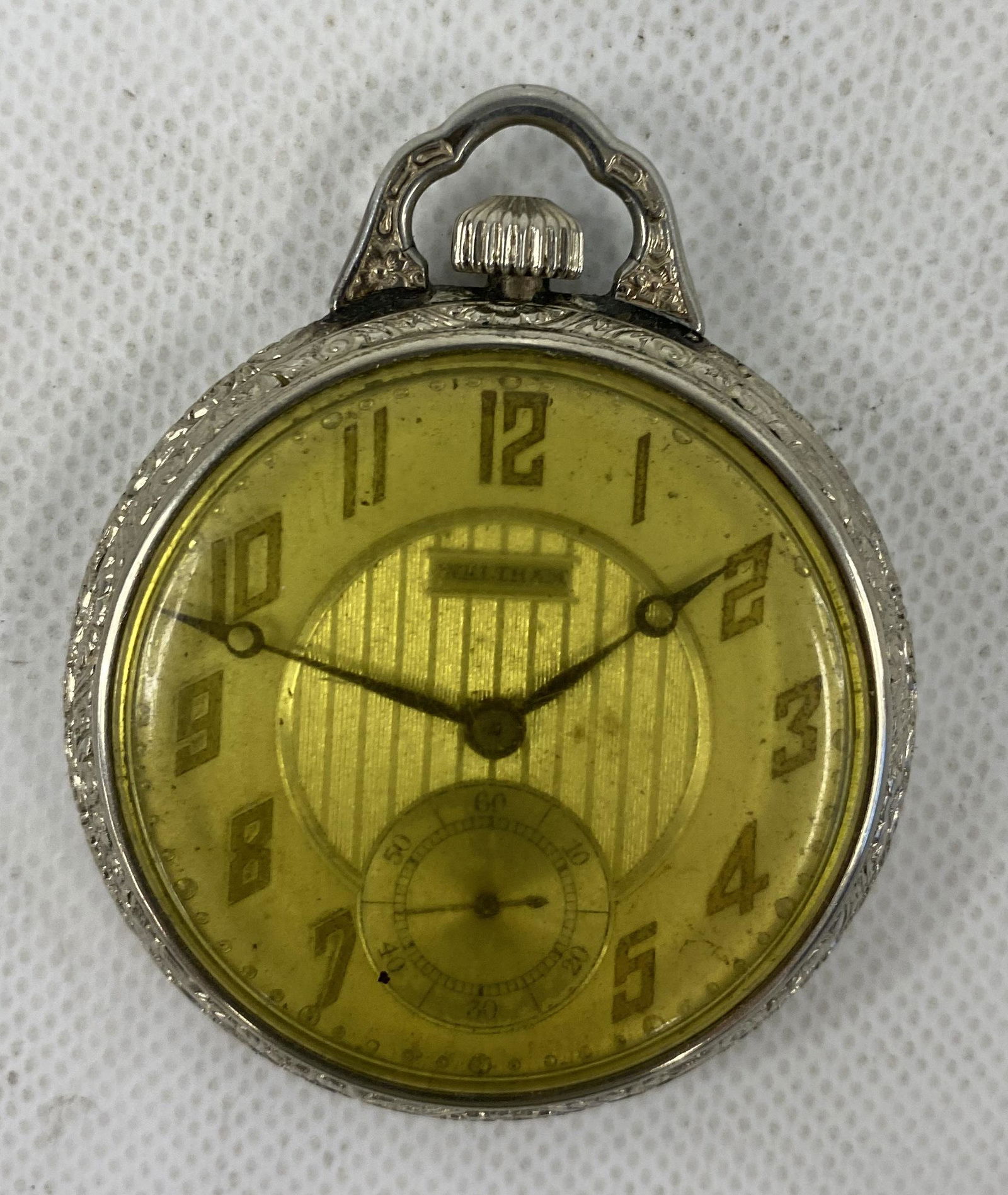 ANTIQUE WALTHAM SILVER-PLATED 7 JEWELS POCKET WATCH (1 of 2)