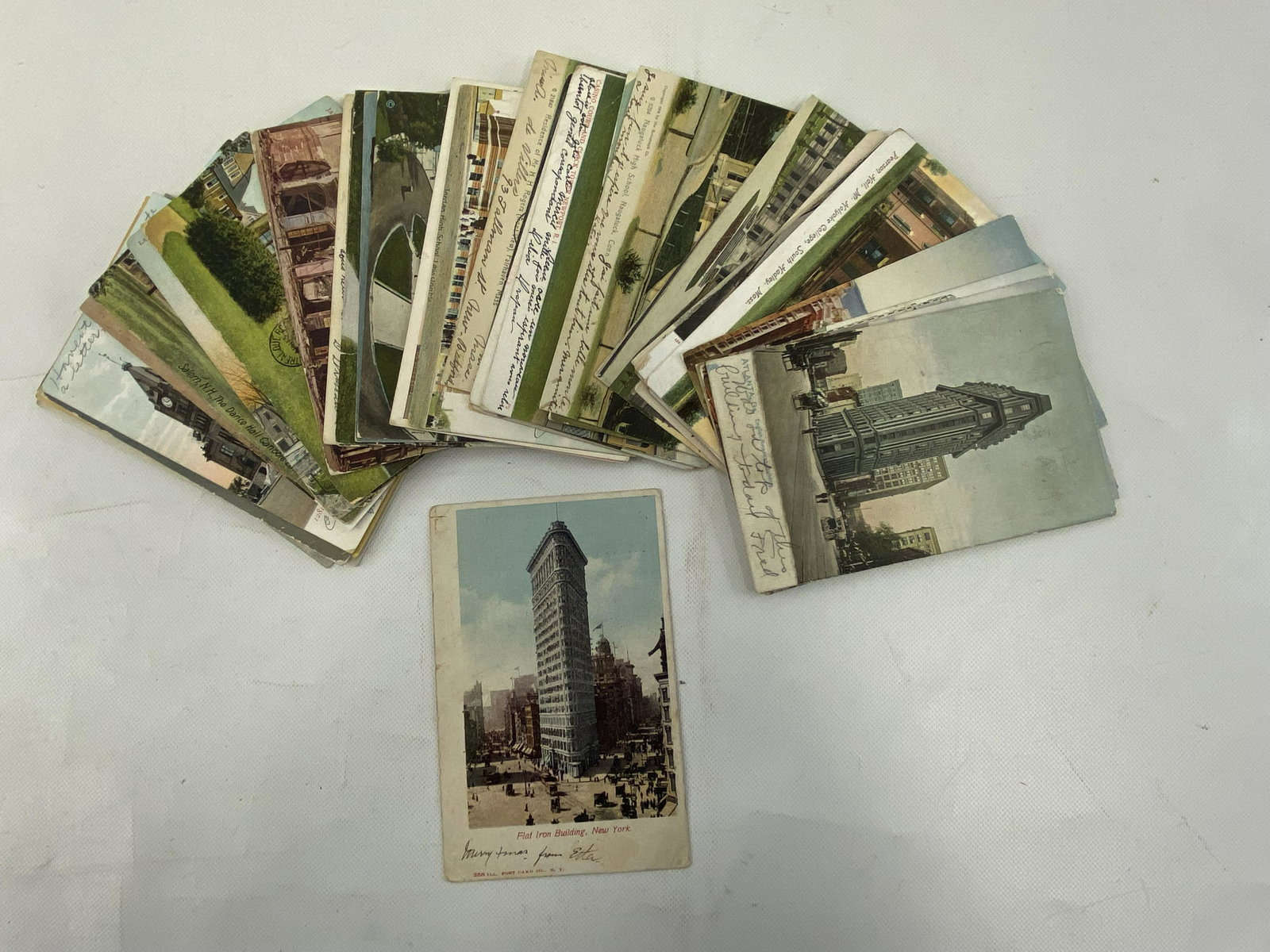 EARLY 1900'S U.S. BUILDING POST CARD LOT OF 40 (1 of 13)