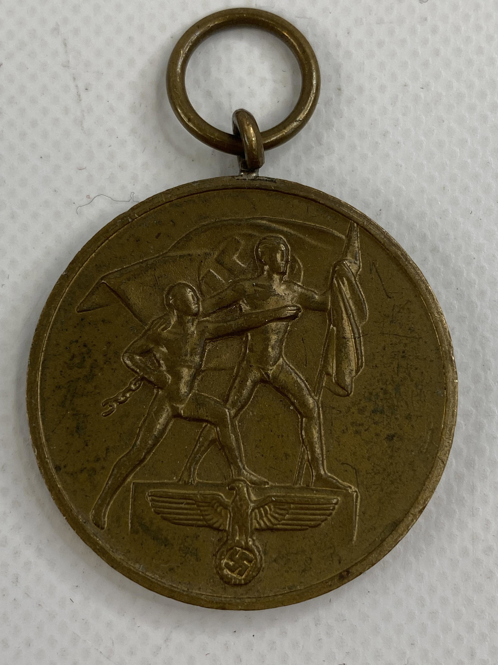 1939-45 WW2 GERMAN MEDAL DATED 1938 (1 of 2)