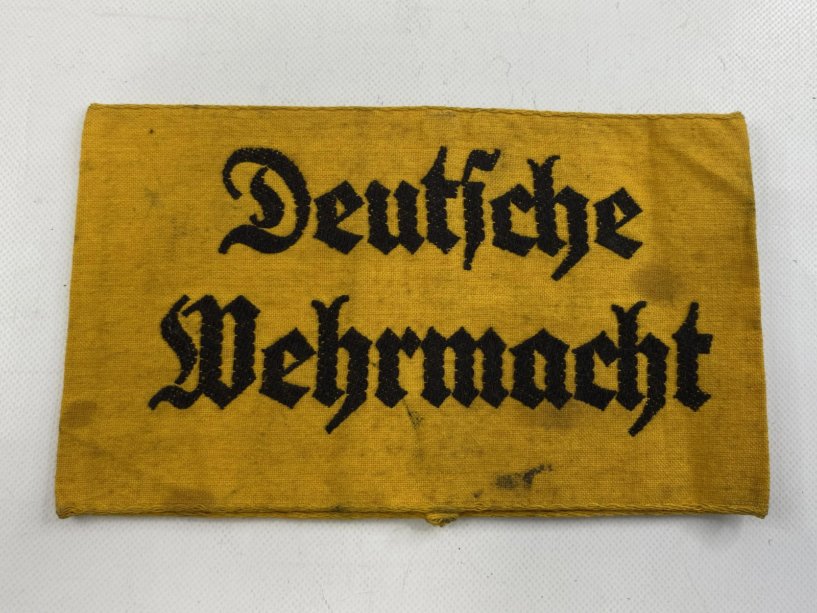 1939-45 WW2 GERMAN ARMBAND (1 of 2)