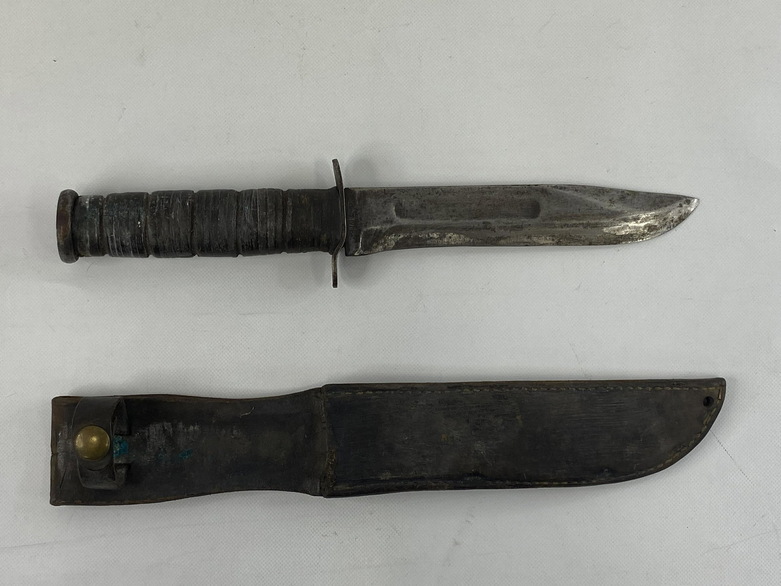 1939-45 WW2 US MARINE CORPS COMBAT KNIFE USMC (1 of 4)