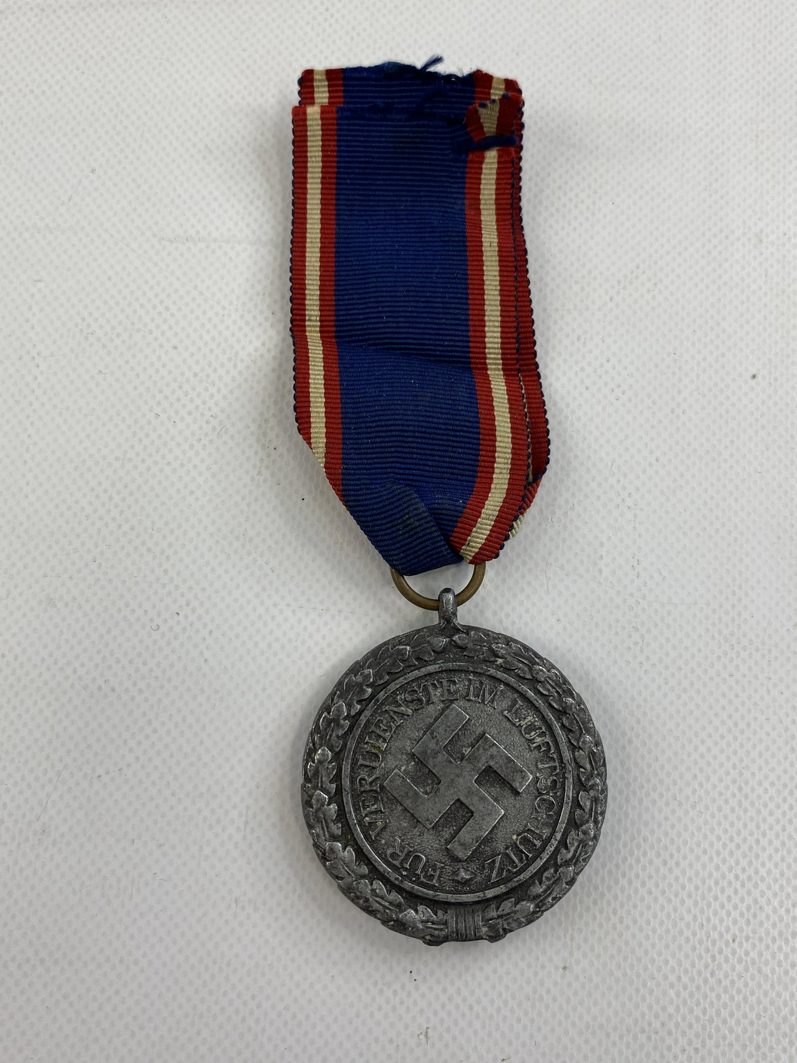 1938 WW2 GERMAN MEDAL (1 of 3)