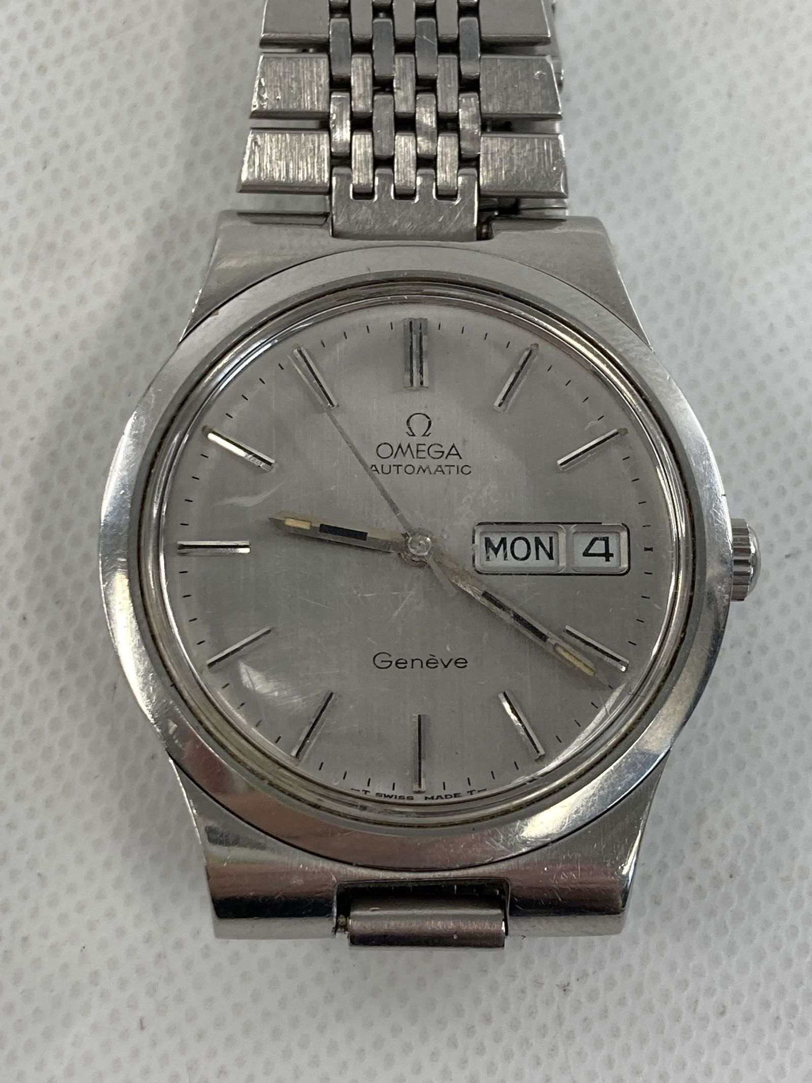 Omega 1660174 hotsell