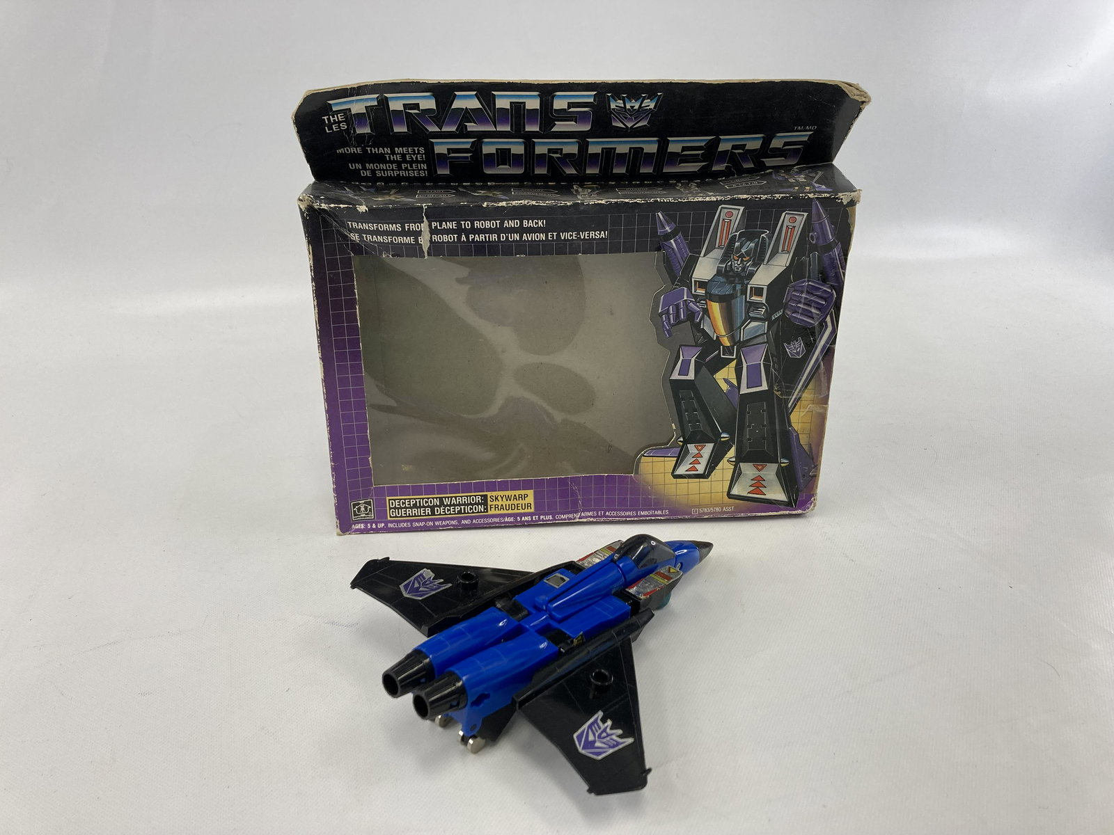 1984 HASBRO TRANSFORMERS SKYWARP & BOX (1 of 4)