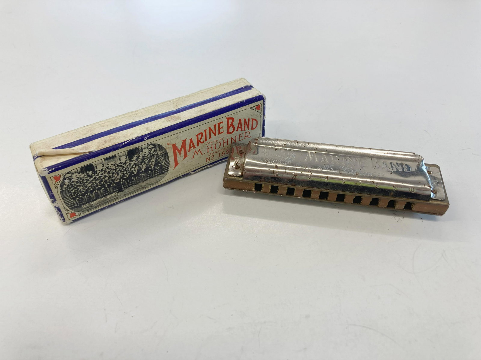 VINTAGE M. HORNER MARINE BAND HARMONICA (1 of 5)