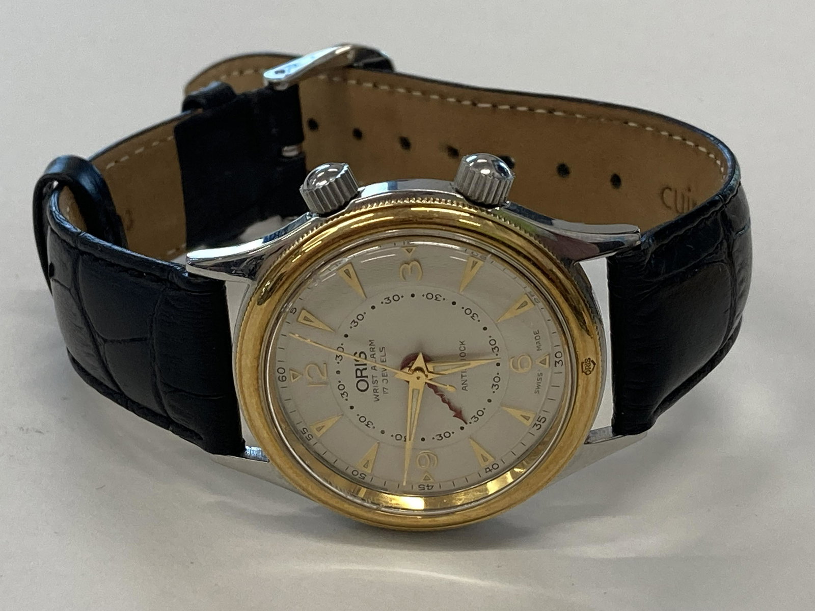 VINTAGE ORIS REF.418-7451-63 0664/1600 WIND-UP MENS WATCH (1 of 9)