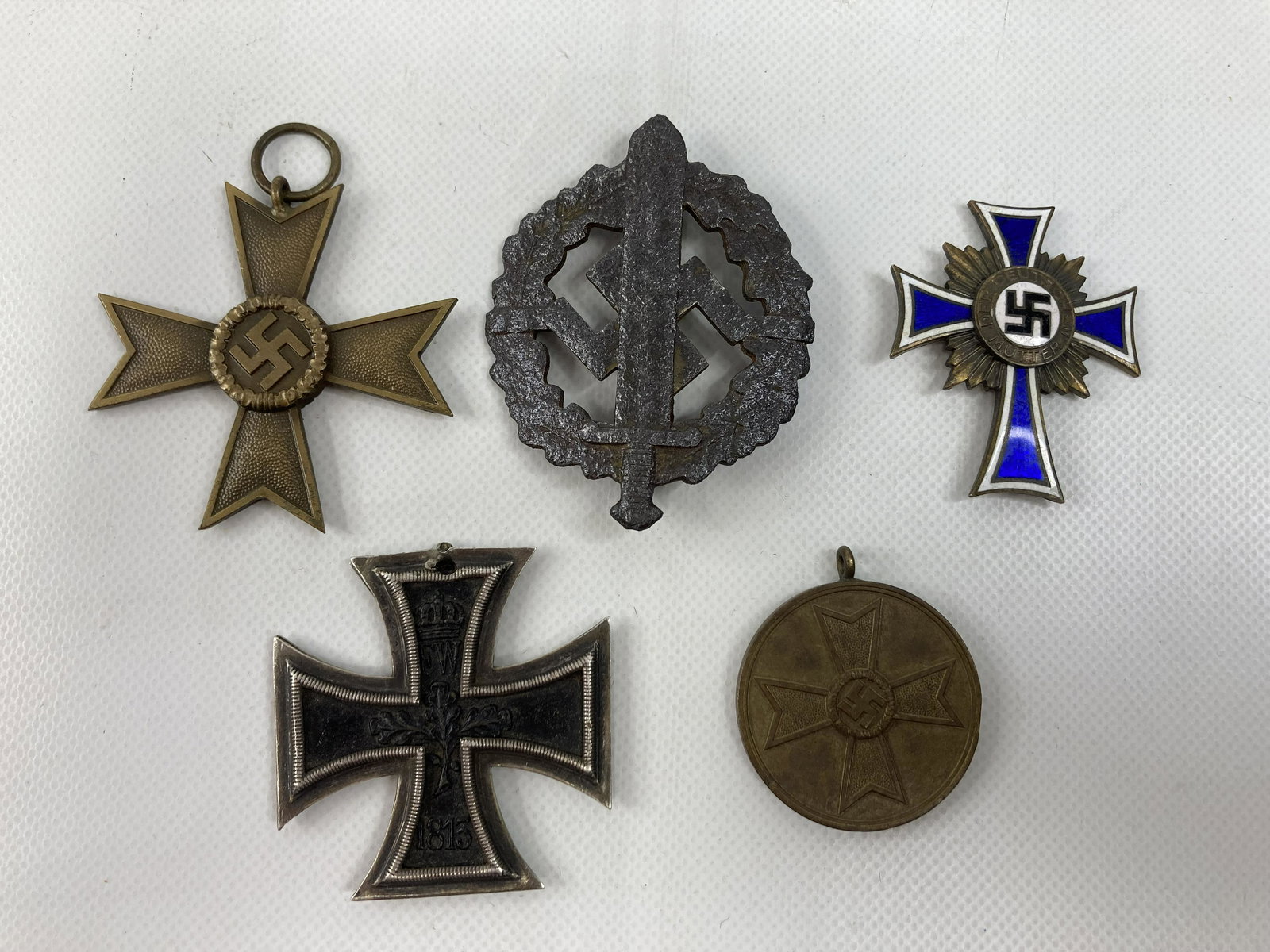 1939-45 WW2 GERMAN ARMY MEDALS LOT OF 5 (1 of 12)