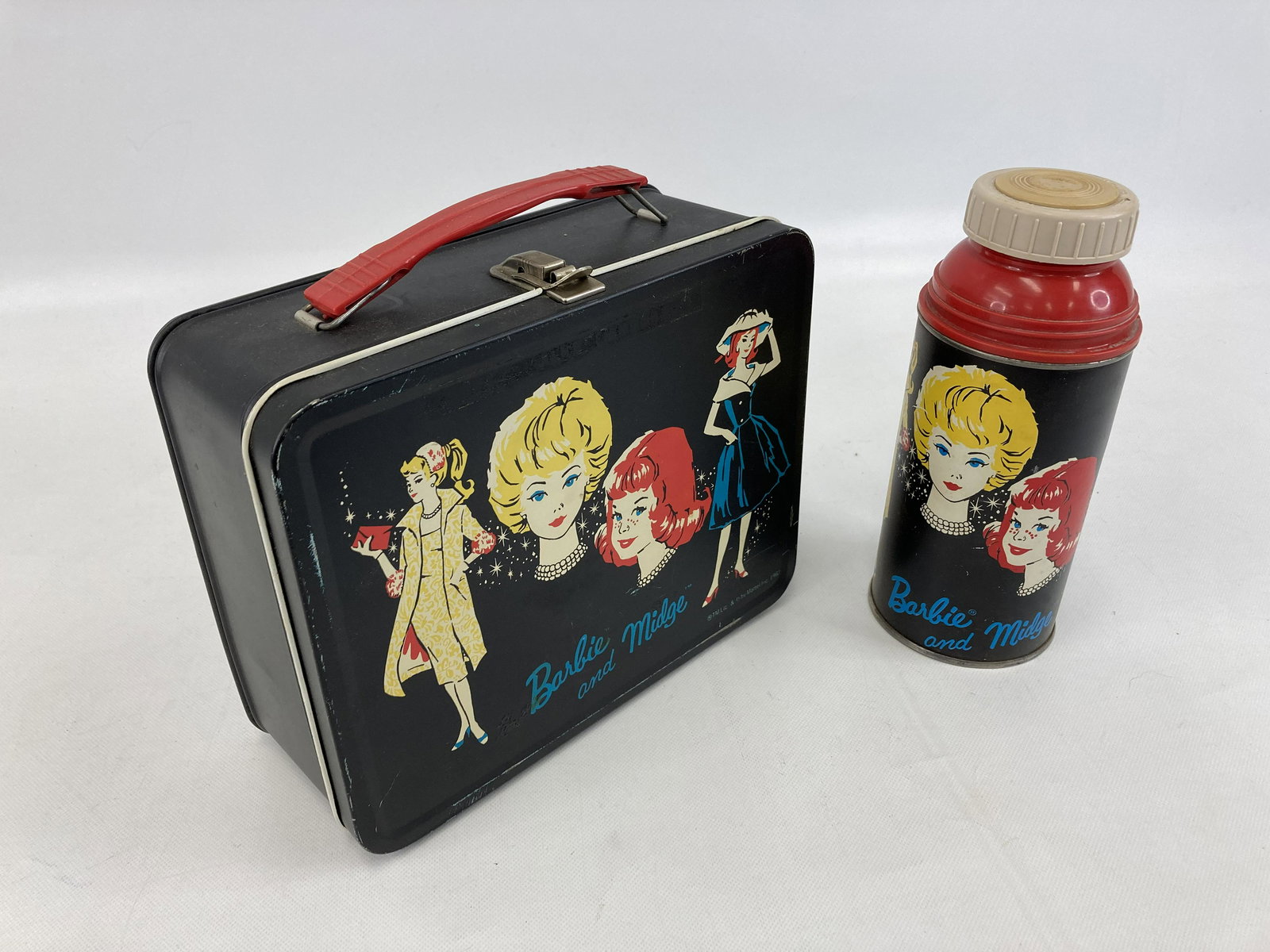 1962 MATTEL BARBIE TIN LUNCH BOX (1 of 9)