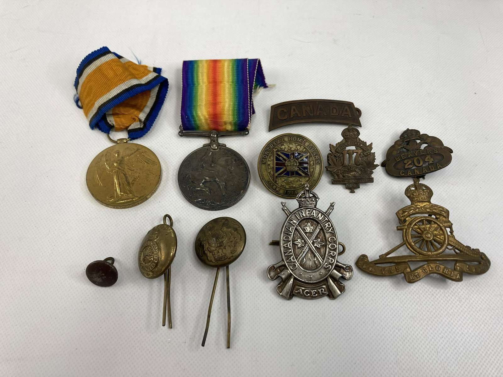 1914-18 WW1 CANADA ARMY MEDAL PAIR BADGES (1 of 14)