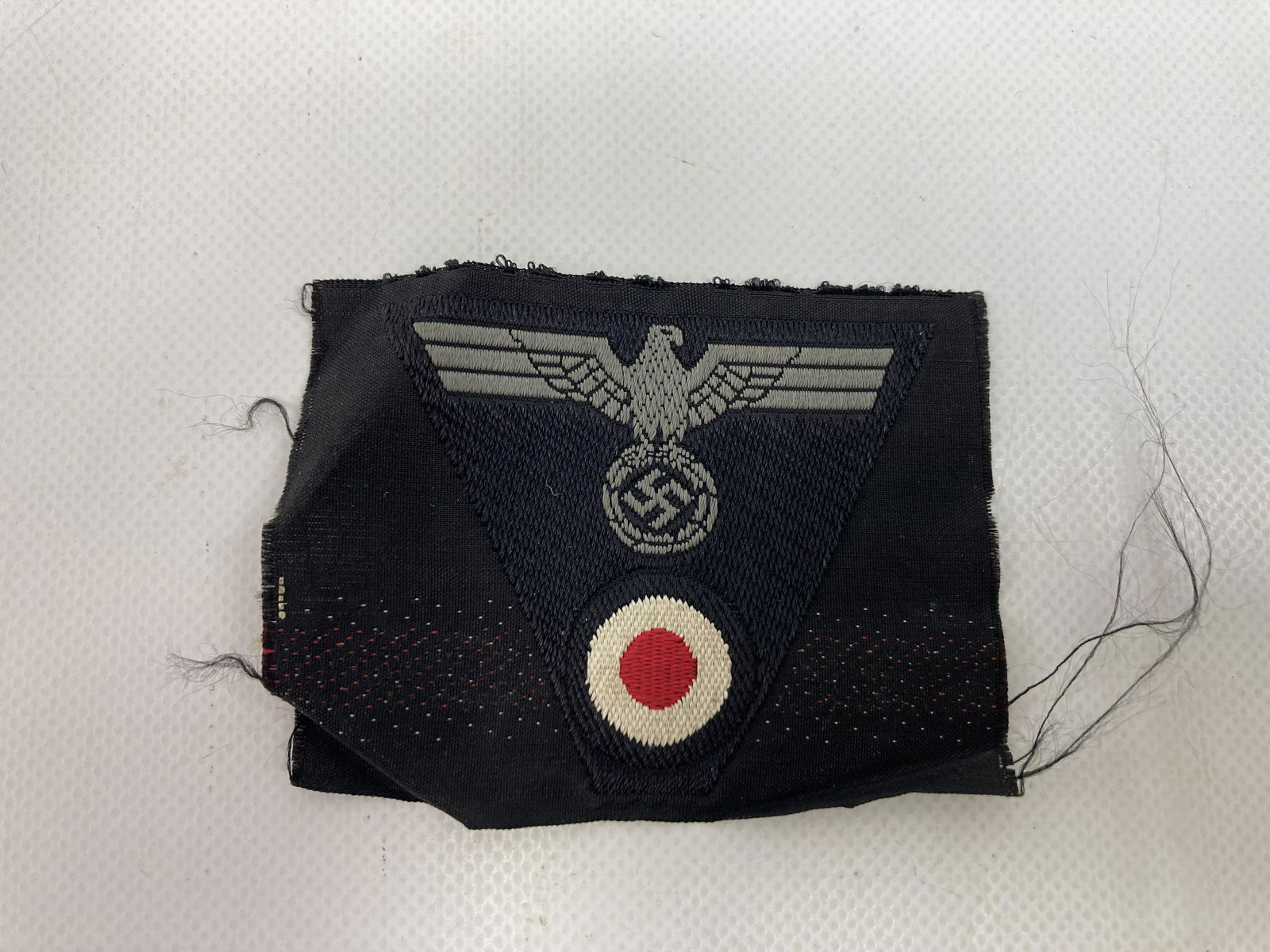 1939-45 WW2 GERMAN ARMY BERRET EAGLE PATCH (1 of 2)