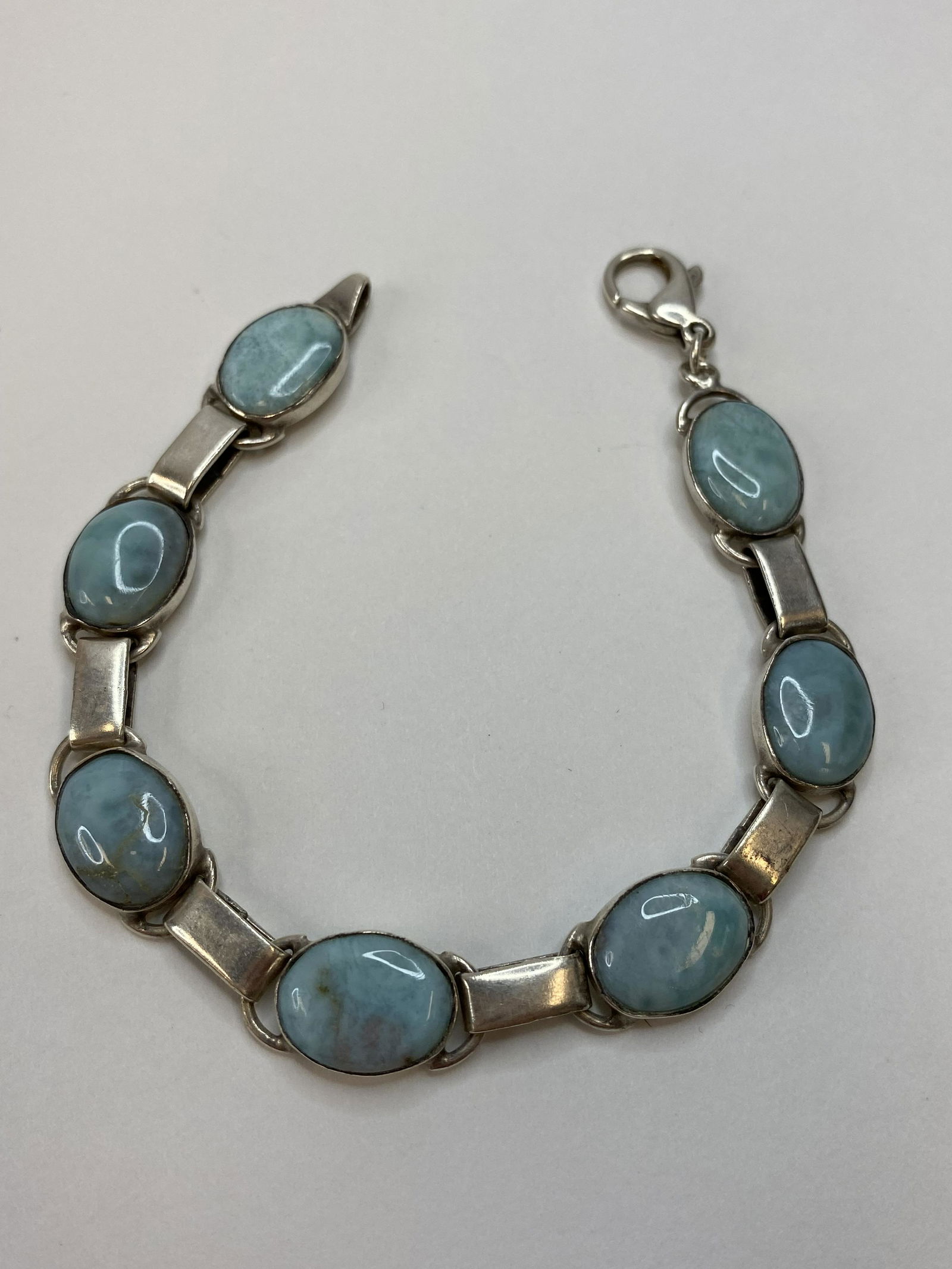VINTAGE STERLING SILVER RIVER BRACELET LIGHT BLUE STONES (1 of 4)